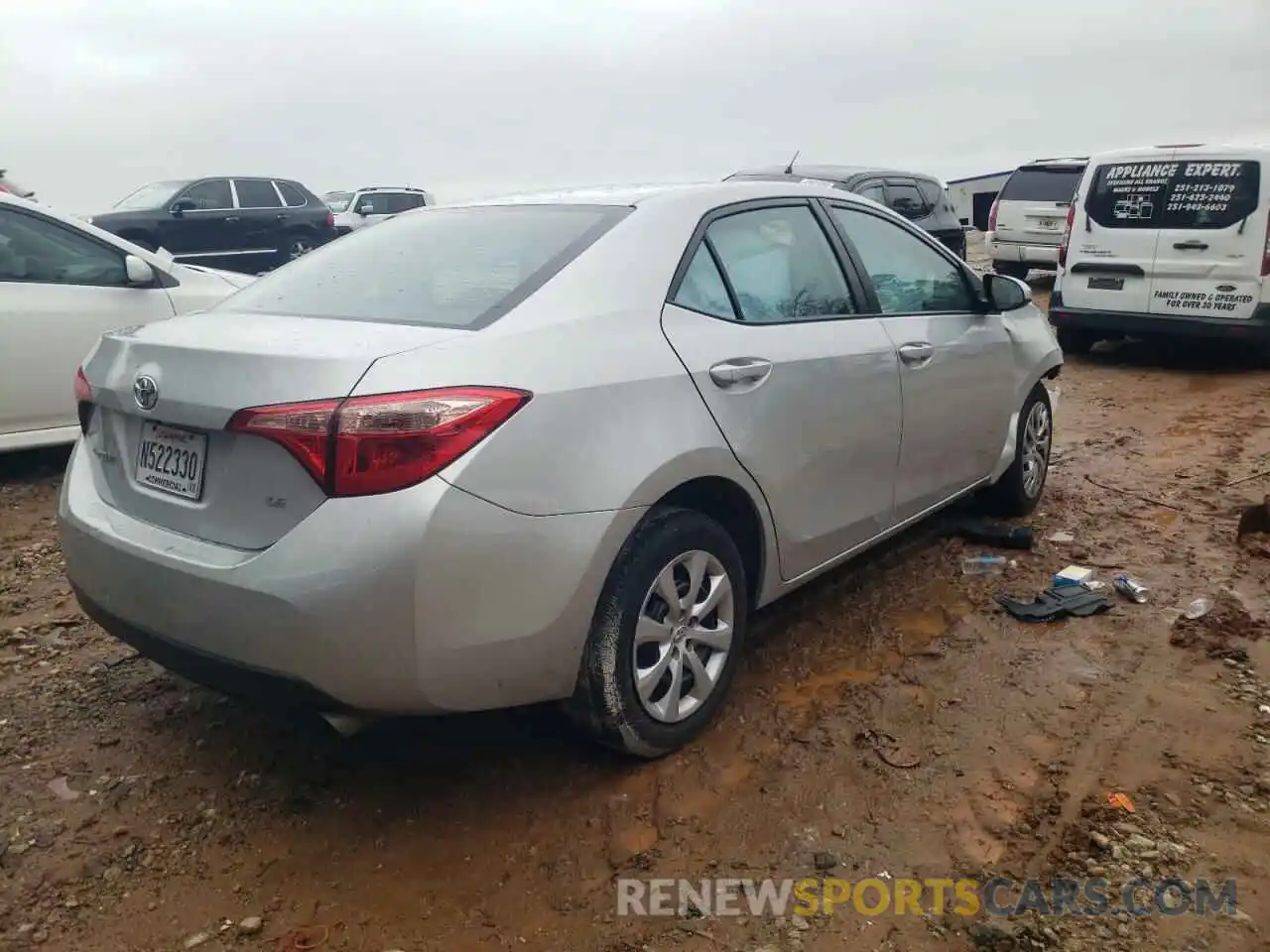 4 Photograph of a damaged car 5YFBURHE5KP939347 TOYOTA COROLLA 2019