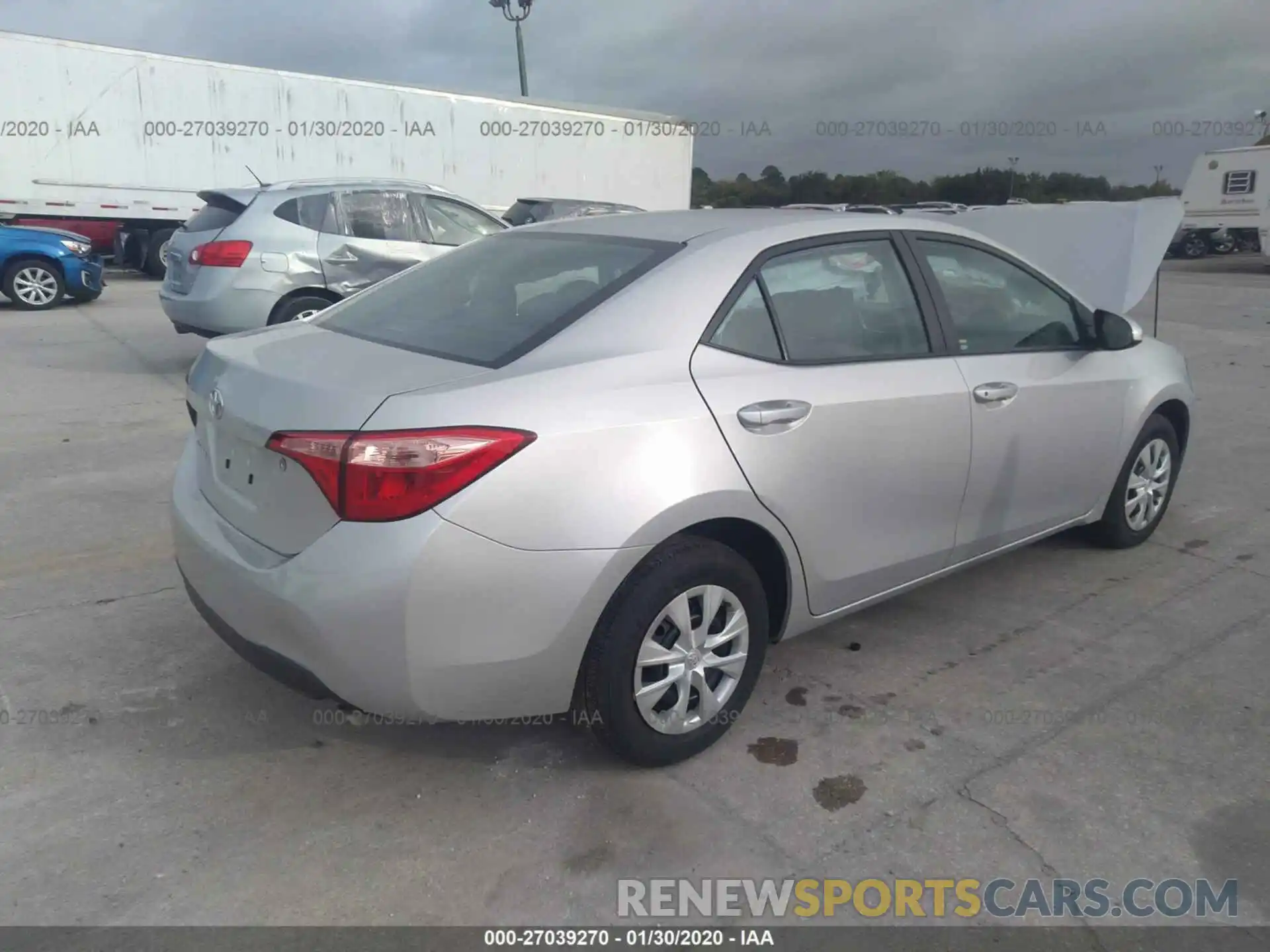 4 Photograph of a damaged car 5YFBURHE5KP939381 TOYOTA COROLLA 2019