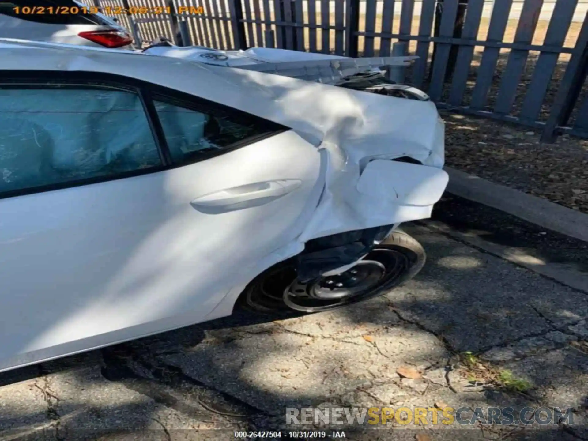 13 Photograph of a damaged car 5YFBURHE5KP939610 TOYOTA COROLLA 2019