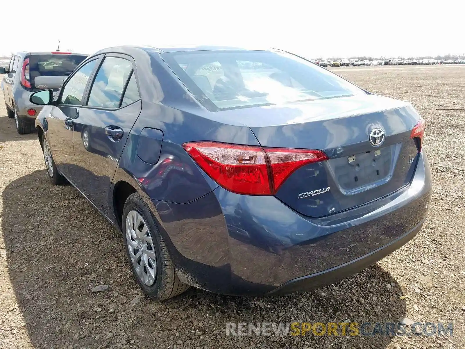 3 Photograph of a damaged car 5YFBURHE5KP939722 TOYOTA COROLLA 2019