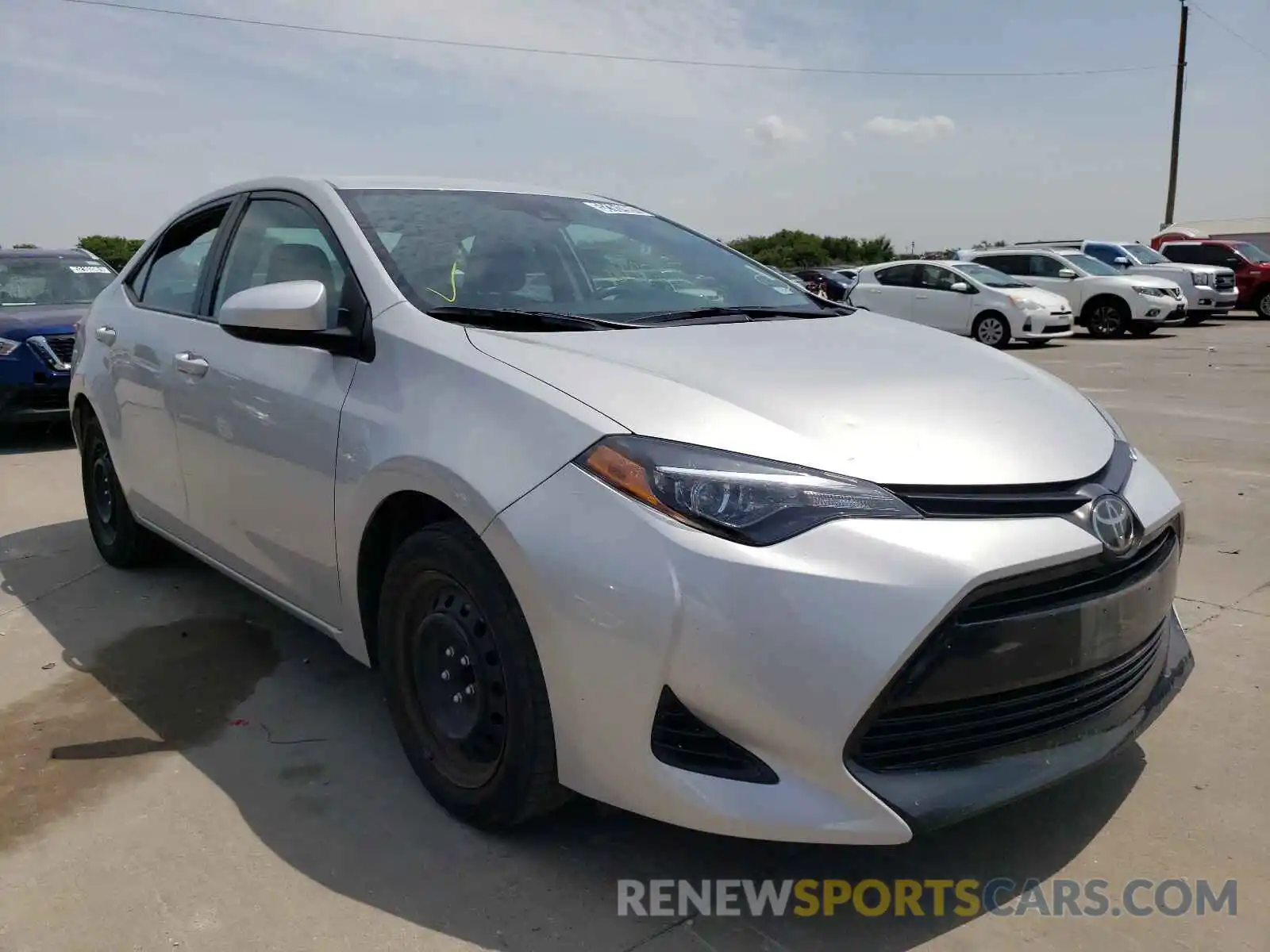 1 Photograph of a damaged car 5YFBURHE5KP939882 TOYOTA COROLLA 2019