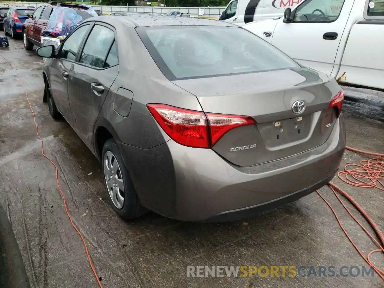 3 Photograph of a damaged car 5YFBURHE5KP939901 TOYOTA COROLLA 2019