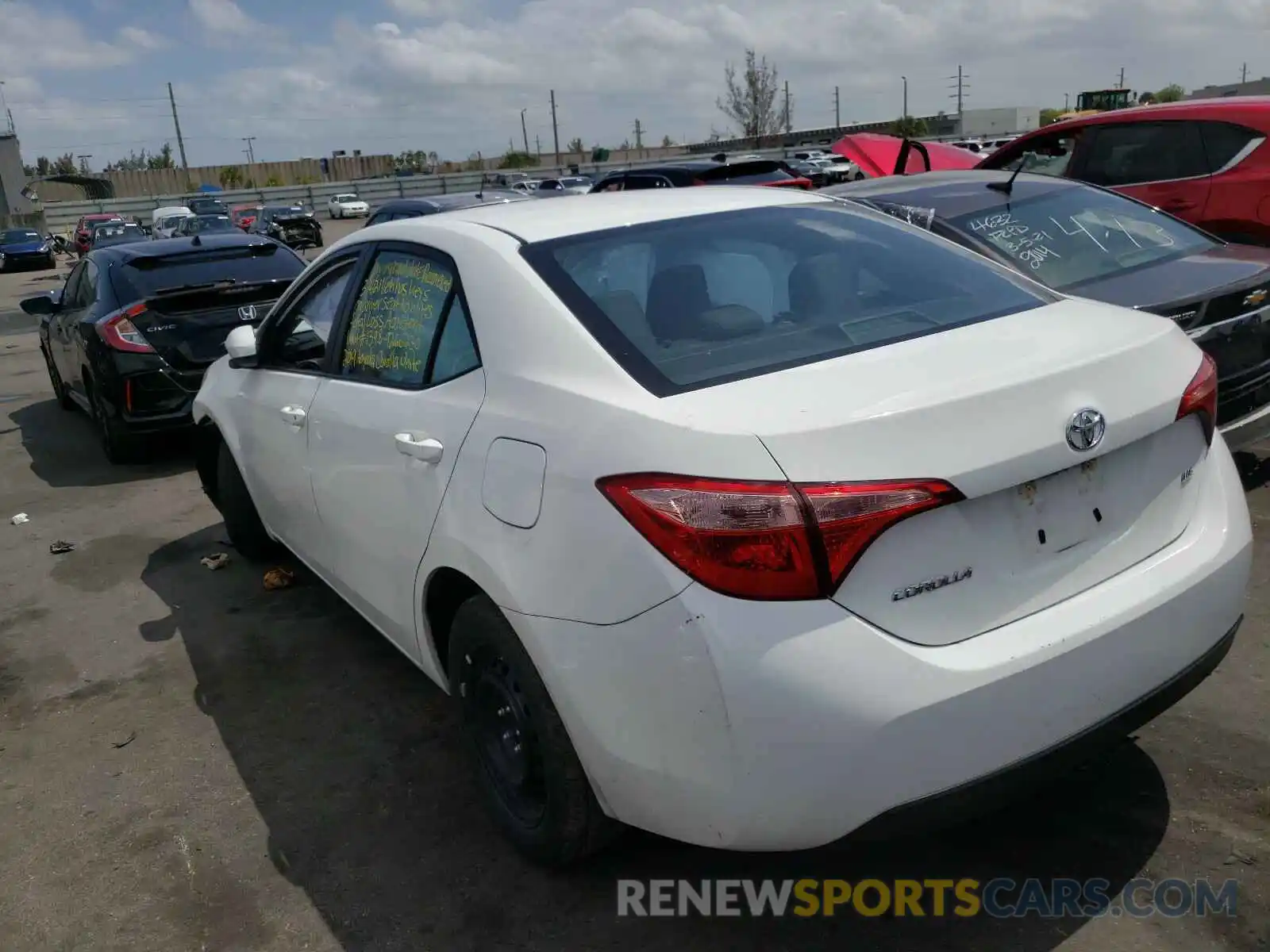 3 Photograph of a damaged car 5YFBURHE5KP940272 TOYOTA COROLLA 2019