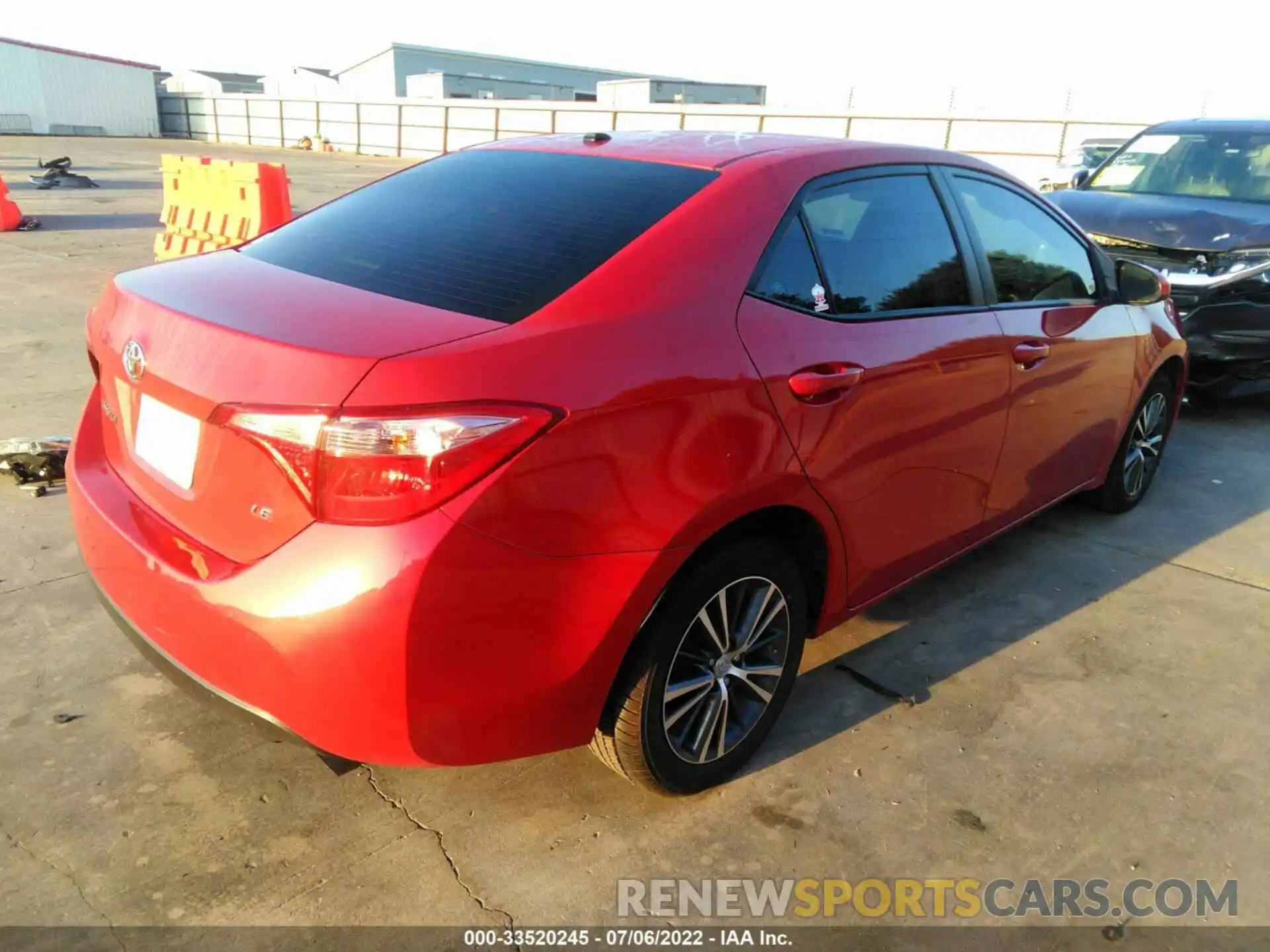 4 Photograph of a damaged car 5YFBURHE5KP940420 TOYOTA COROLLA 2019