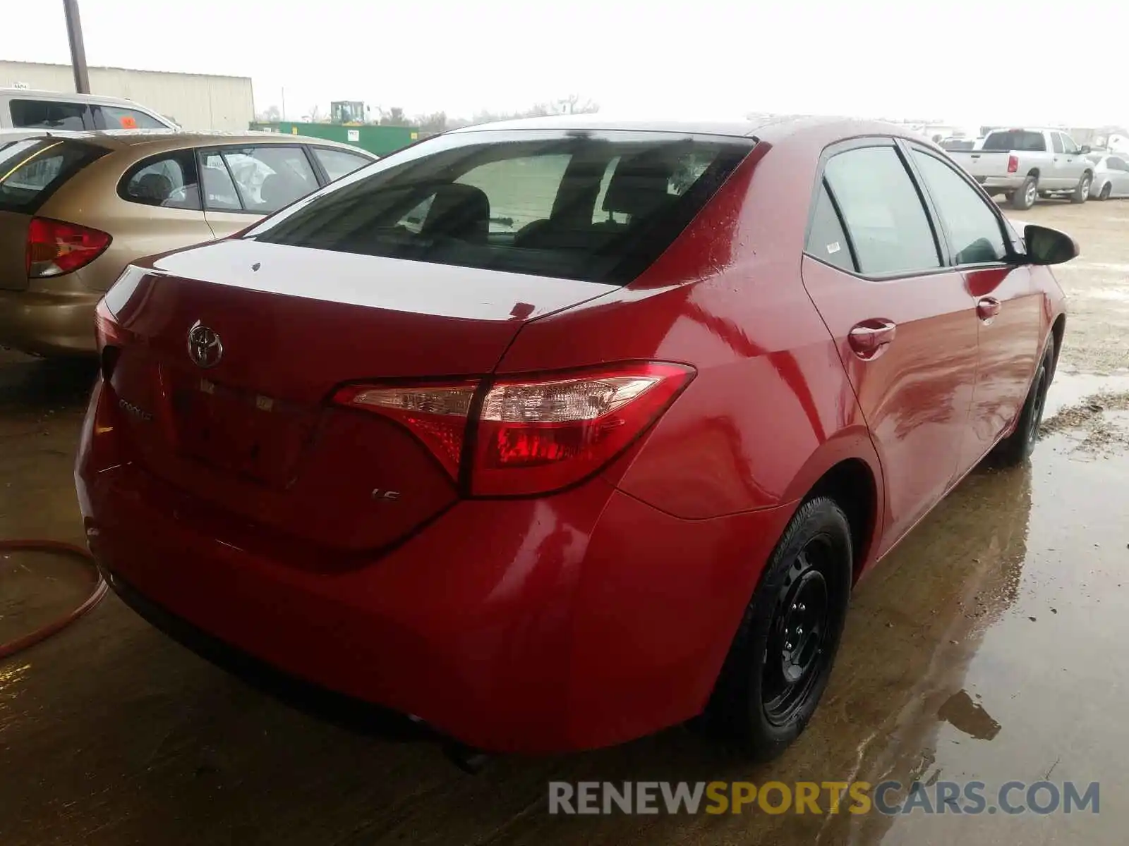 4 Photograph of a damaged car 5YFBURHE5KP940630 TOYOTA COROLLA 2019