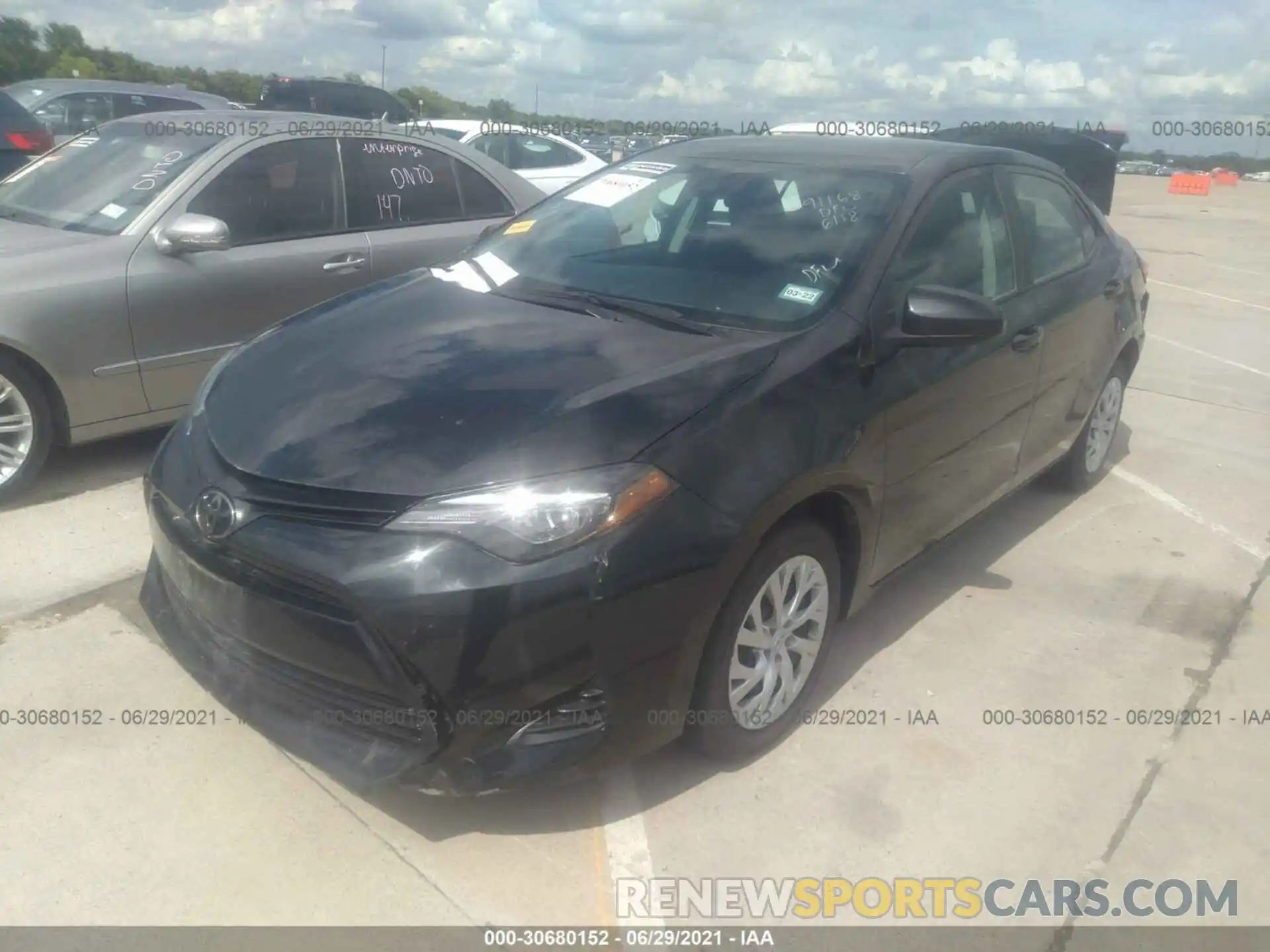 2 Photograph of a damaged car 5YFBURHE5KP940675 TOYOTA COROLLA 2019