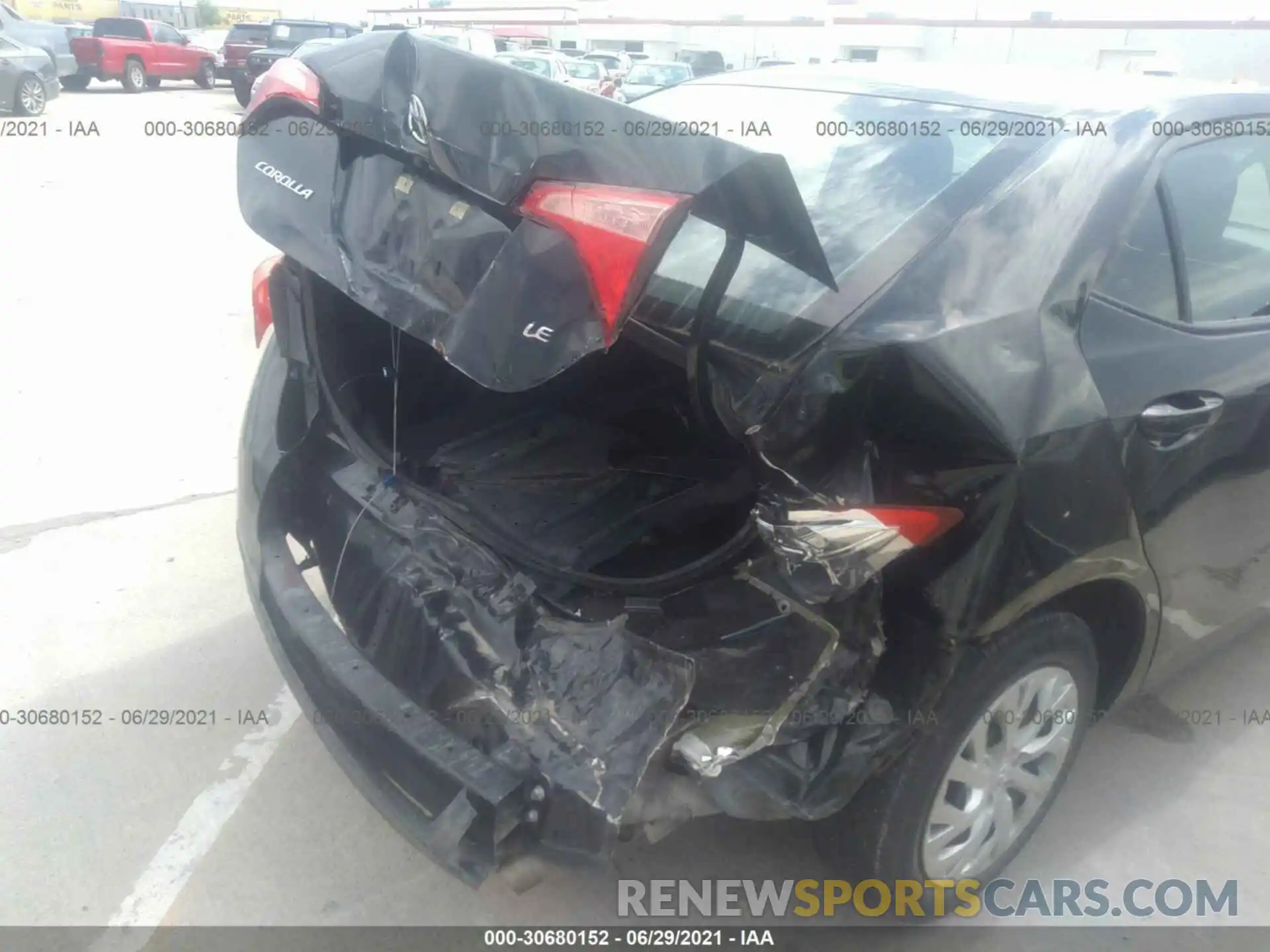 6 Photograph of a damaged car 5YFBURHE5KP940675 TOYOTA COROLLA 2019