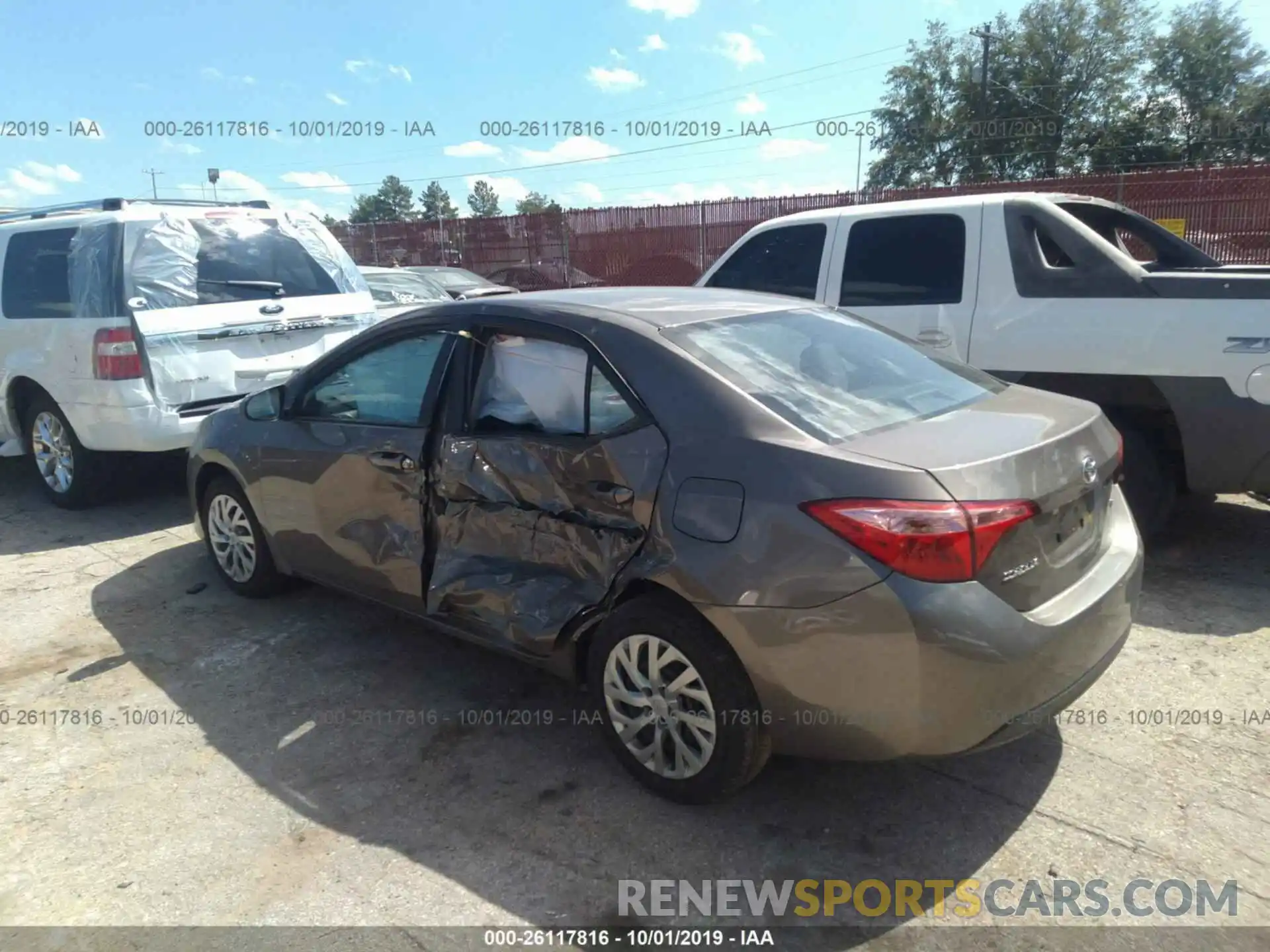 3 Photograph of a damaged car 5YFBURHE5KP941406 TOYOTA COROLLA 2019