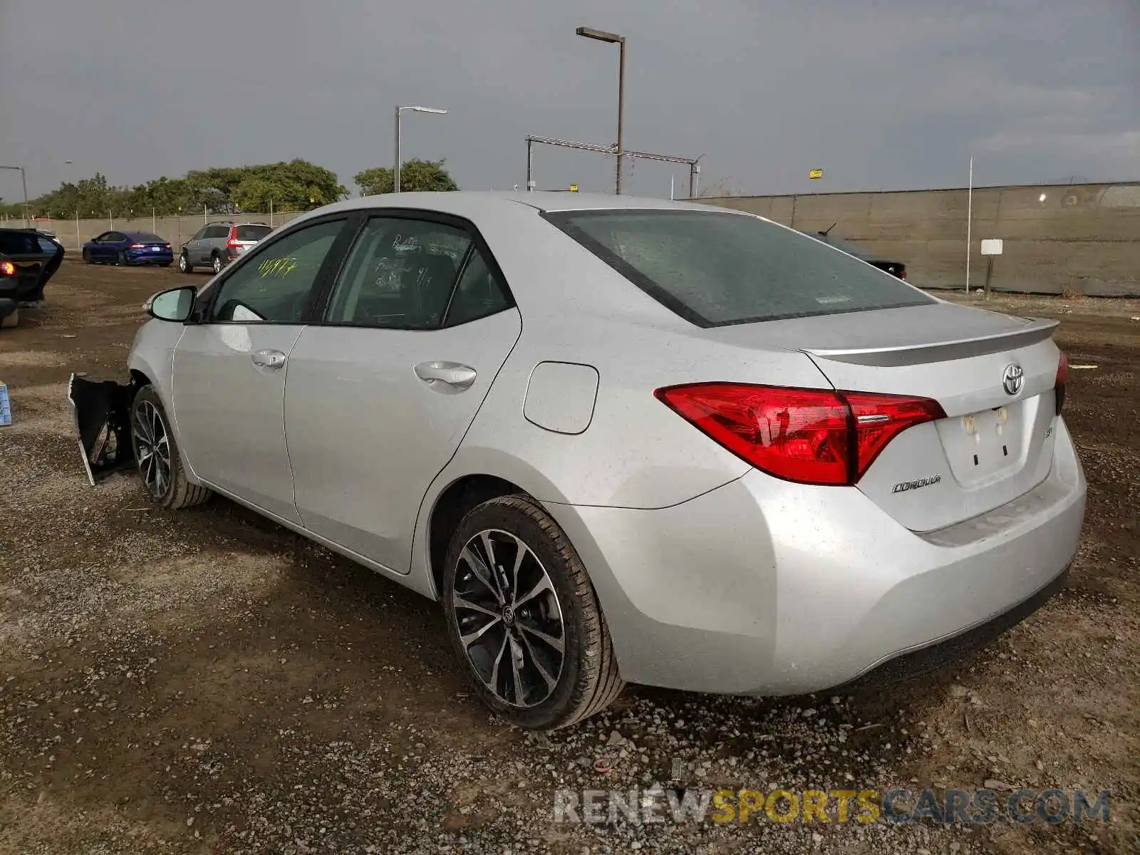 3 Photograph of a damaged car 5YFBURHE5KP941440 TOYOTA COROLLA 2019