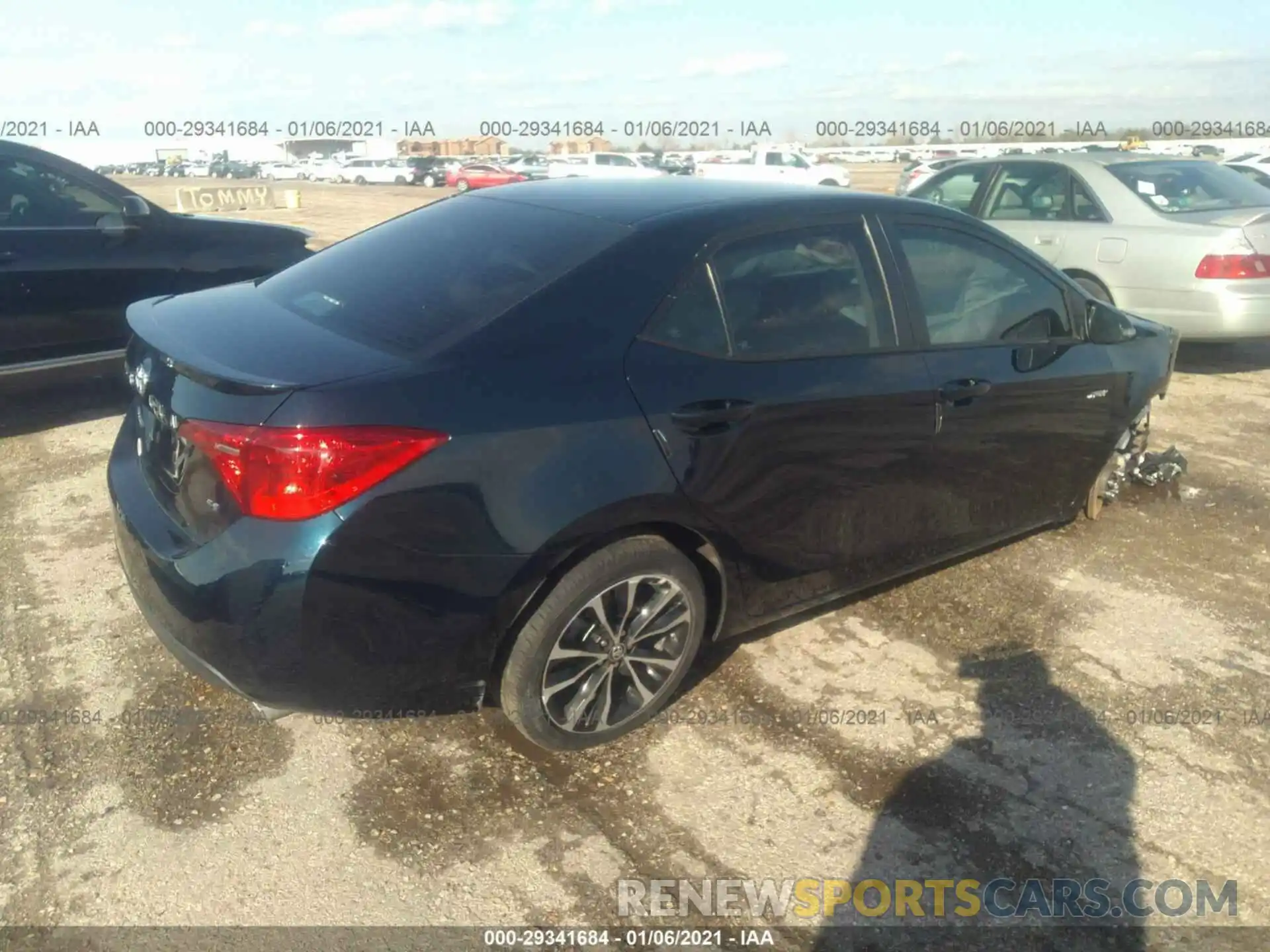 4 Photograph of a damaged car 5YFBURHE5KP941471 TOYOTA COROLLA 2019