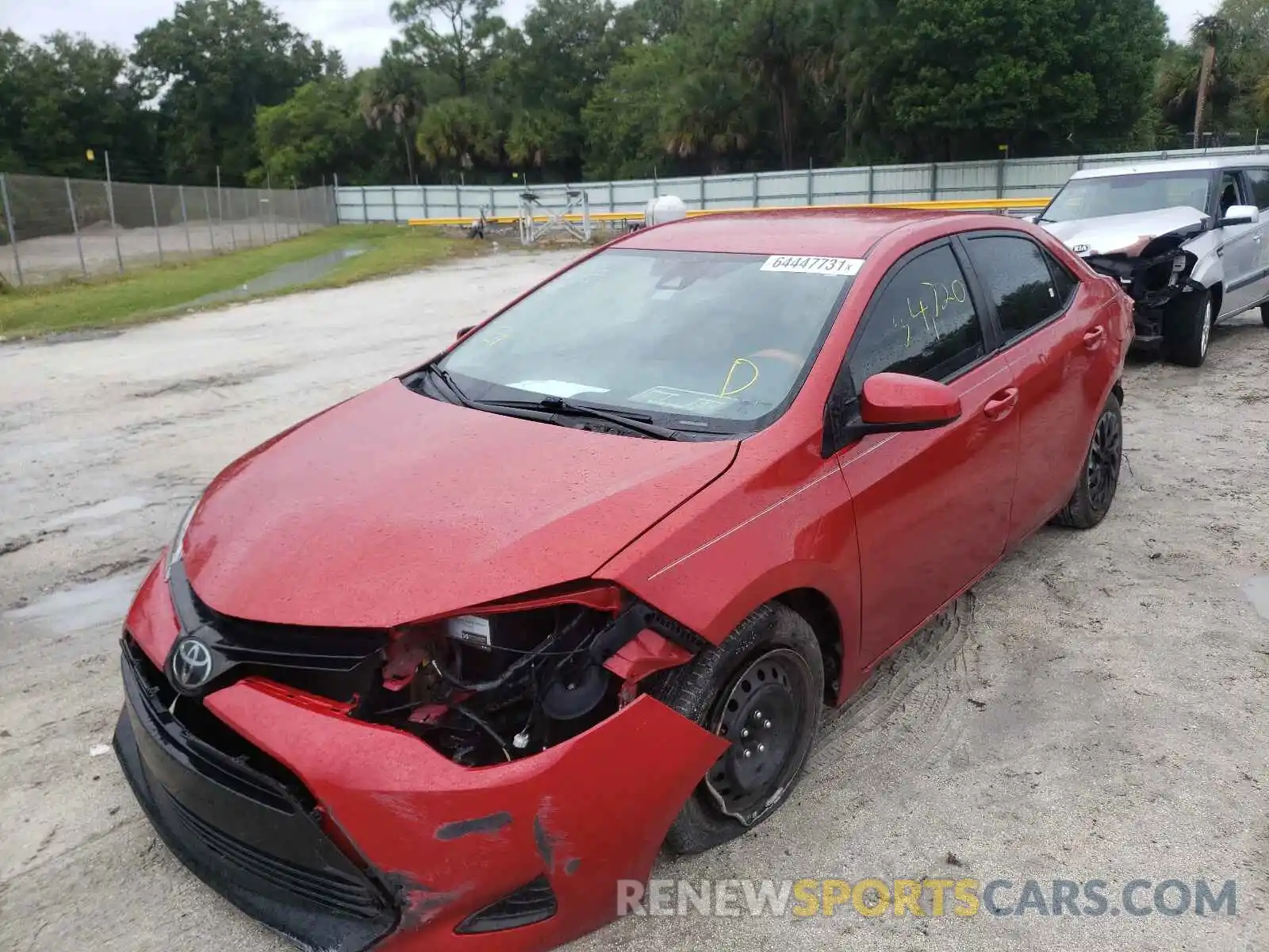 9 Photograph of a damaged car 5YFBURHE5KP942278 TOYOTA COROLLA 2019