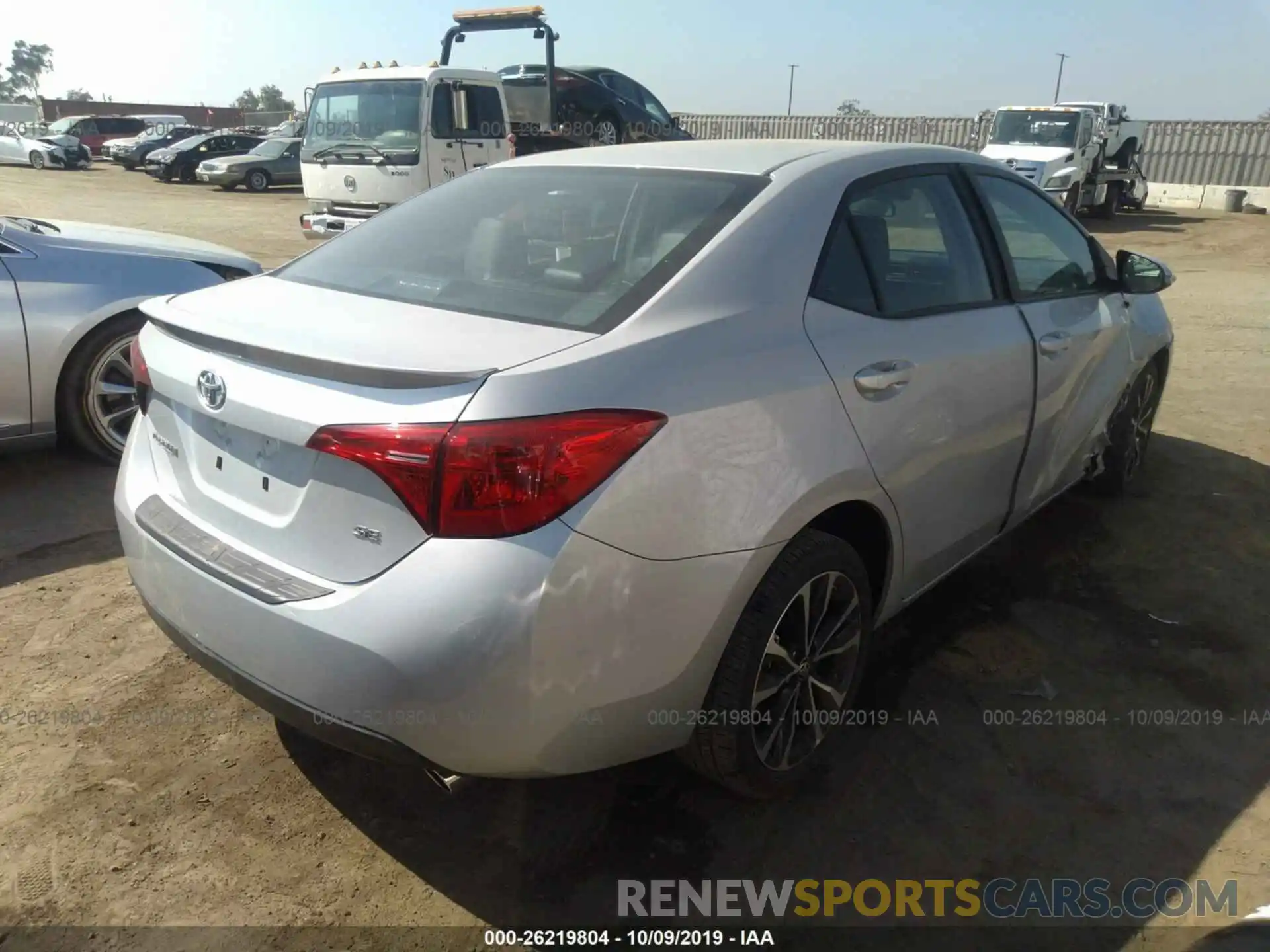 4 Photograph of a damaged car 5YFBURHE5KP943043 TOYOTA COROLLA 2019