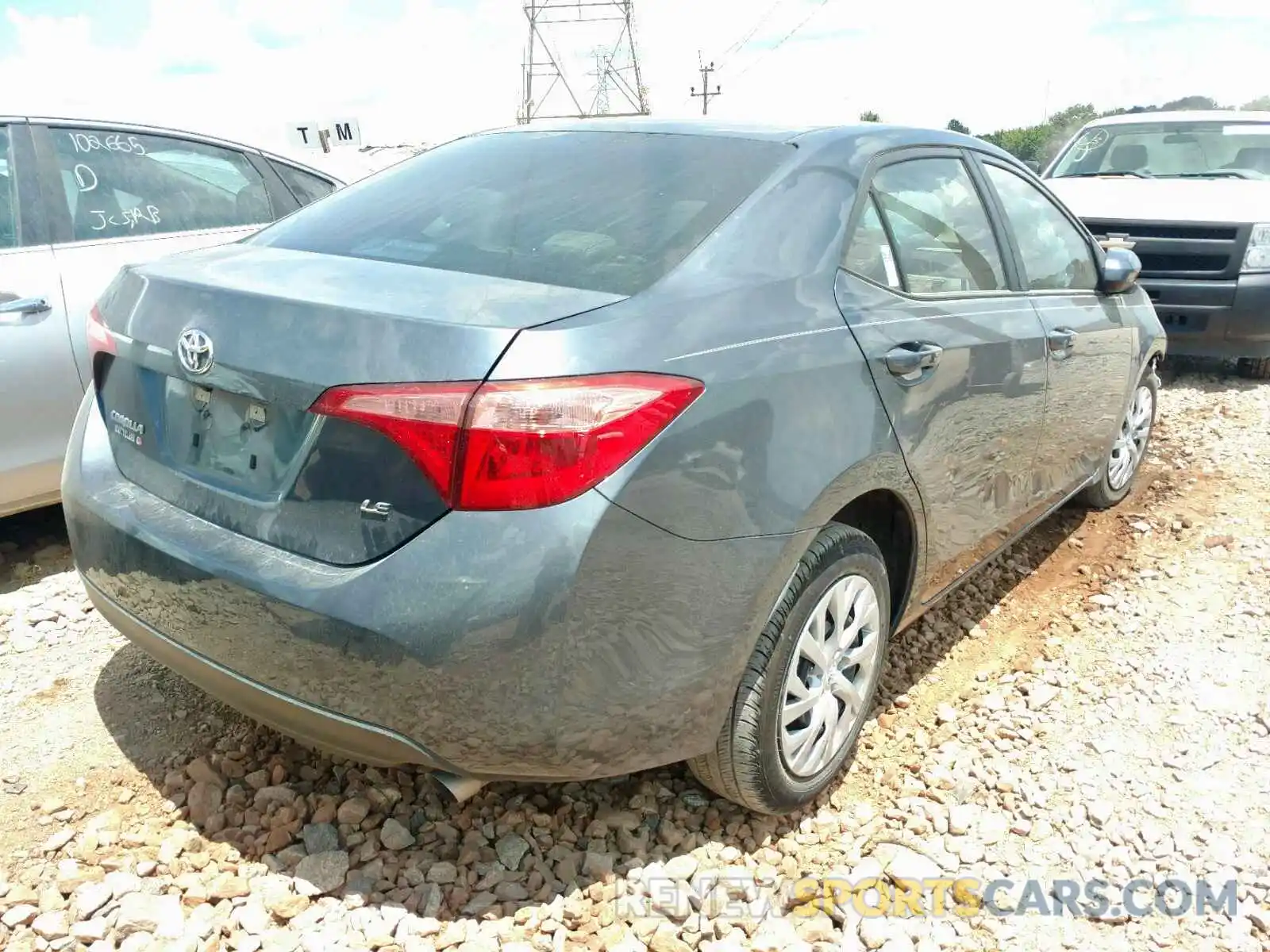 4 Photograph of a damaged car 5YFBURHE5KP943155 TOYOTA COROLLA 2019