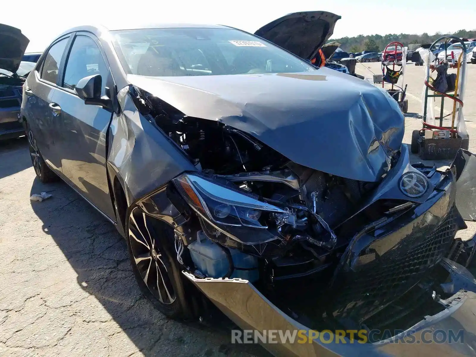 1 Photograph of a damaged car 5YFBURHE5KP943382 TOYOTA COROLLA 2019