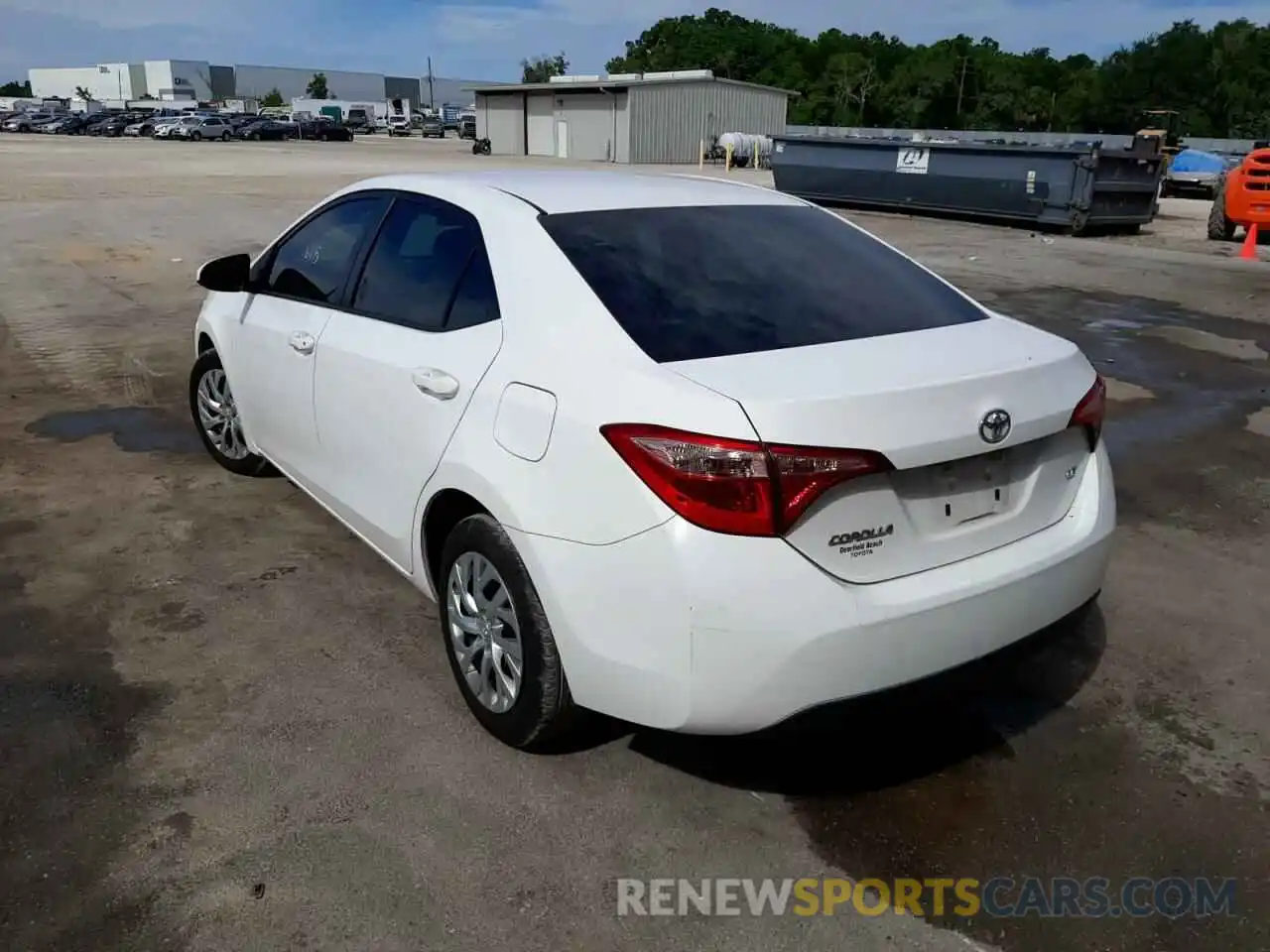 3 Photograph of a damaged car 5YFBURHE5KP943432 TOYOTA COROLLA 2019