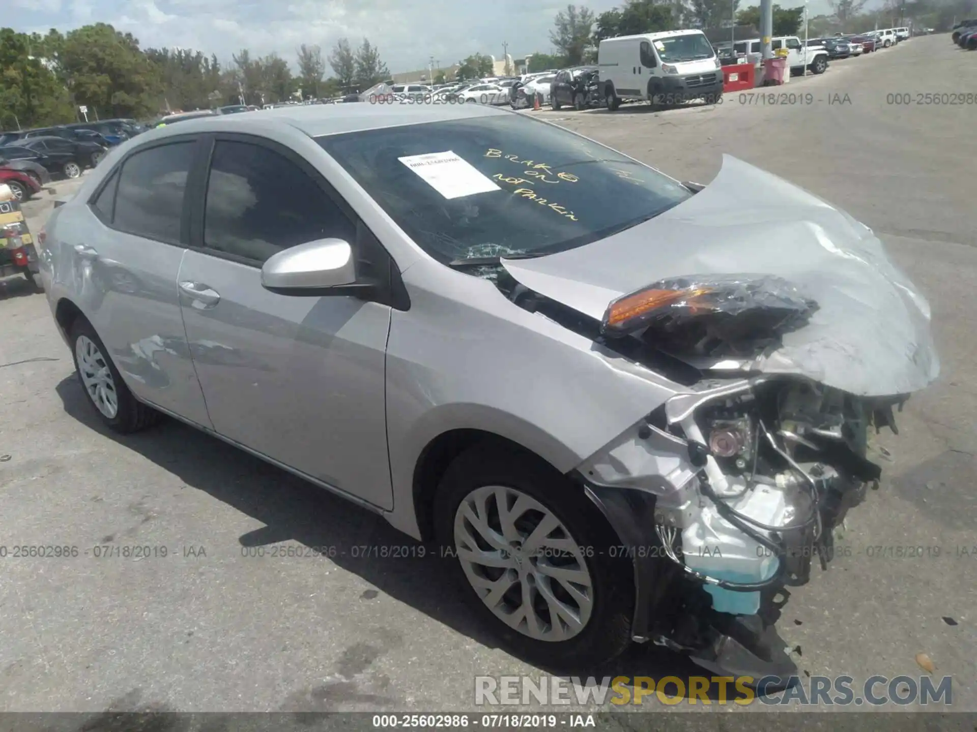 1 Photograph of a damaged car 5YFBURHE5KP943544 TOYOTA COROLLA 2019