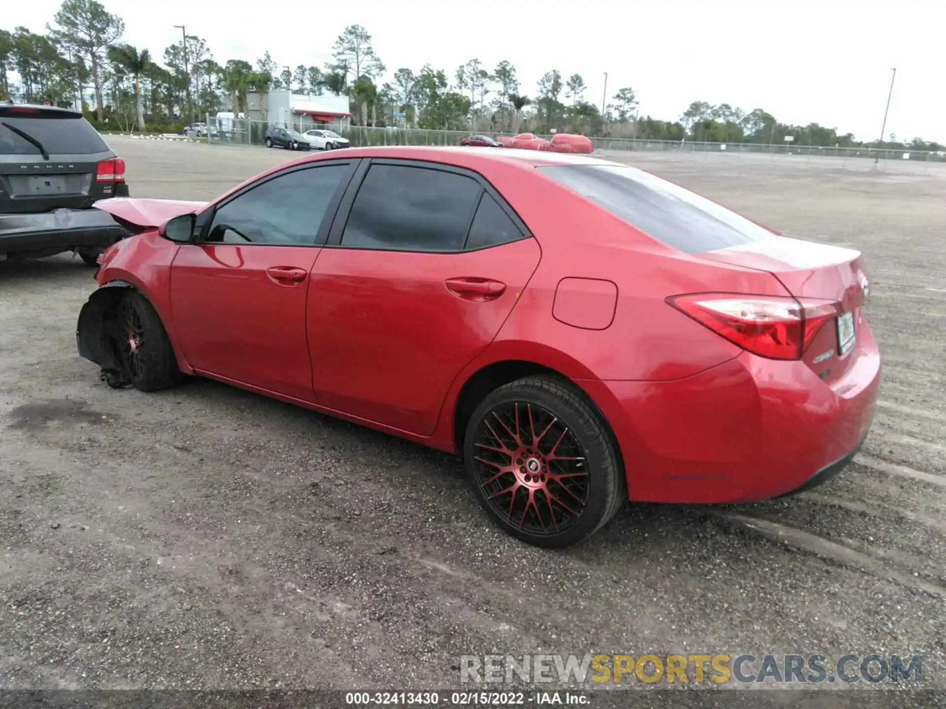 3 Photograph of a damaged car 5YFBURHE5KP944046 TOYOTA COROLLA 2019