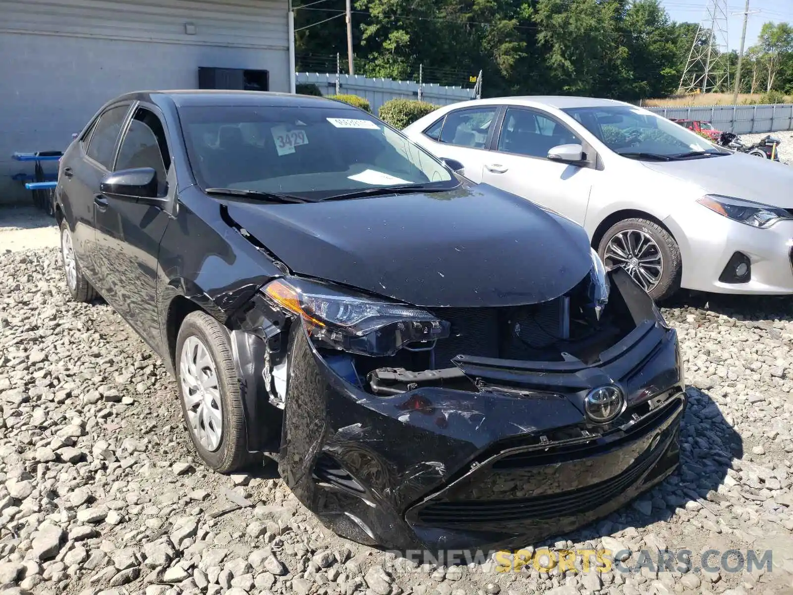 1 Photograph of a damaged car 5YFBURHE5KP944676 TOYOTA COROLLA 2019