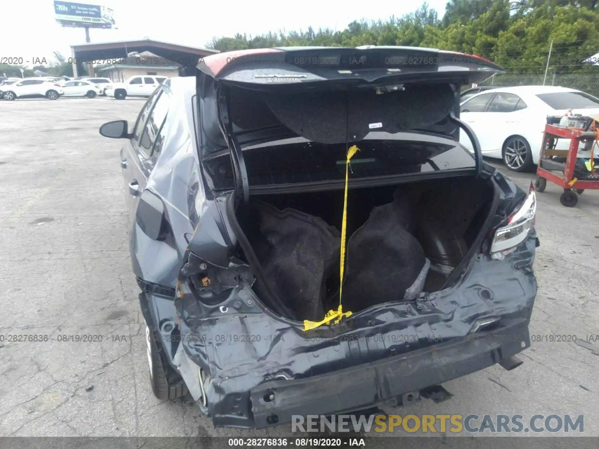 6 Photograph of a damaged car 5YFBURHE5KP945682 TOYOTA COROLLA 2019