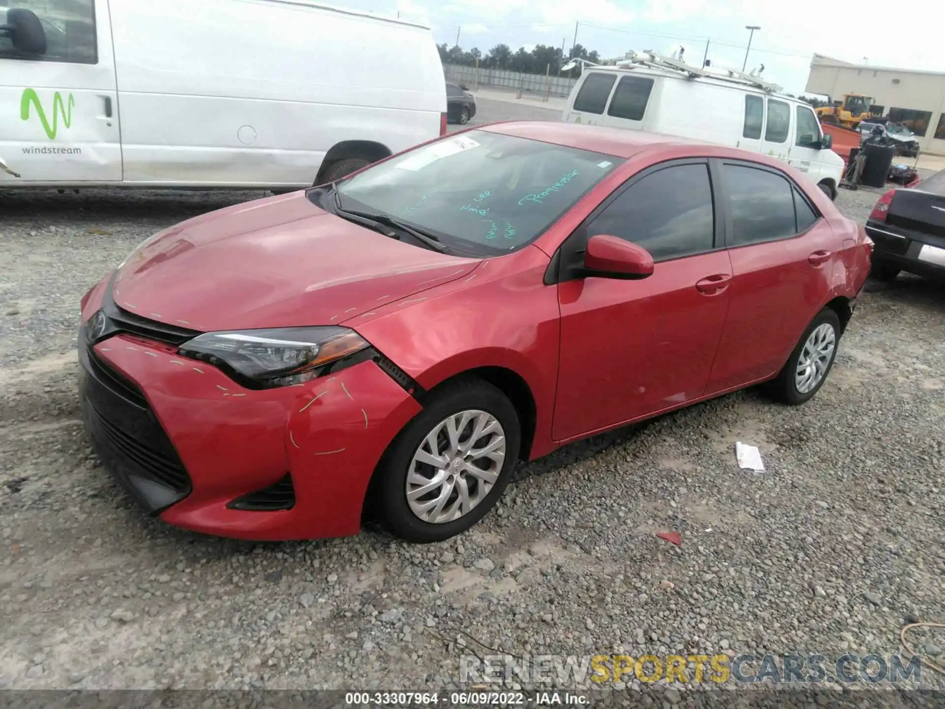 2 Photograph of a damaged car 5YFBURHE5KP945861 TOYOTA COROLLA 2019