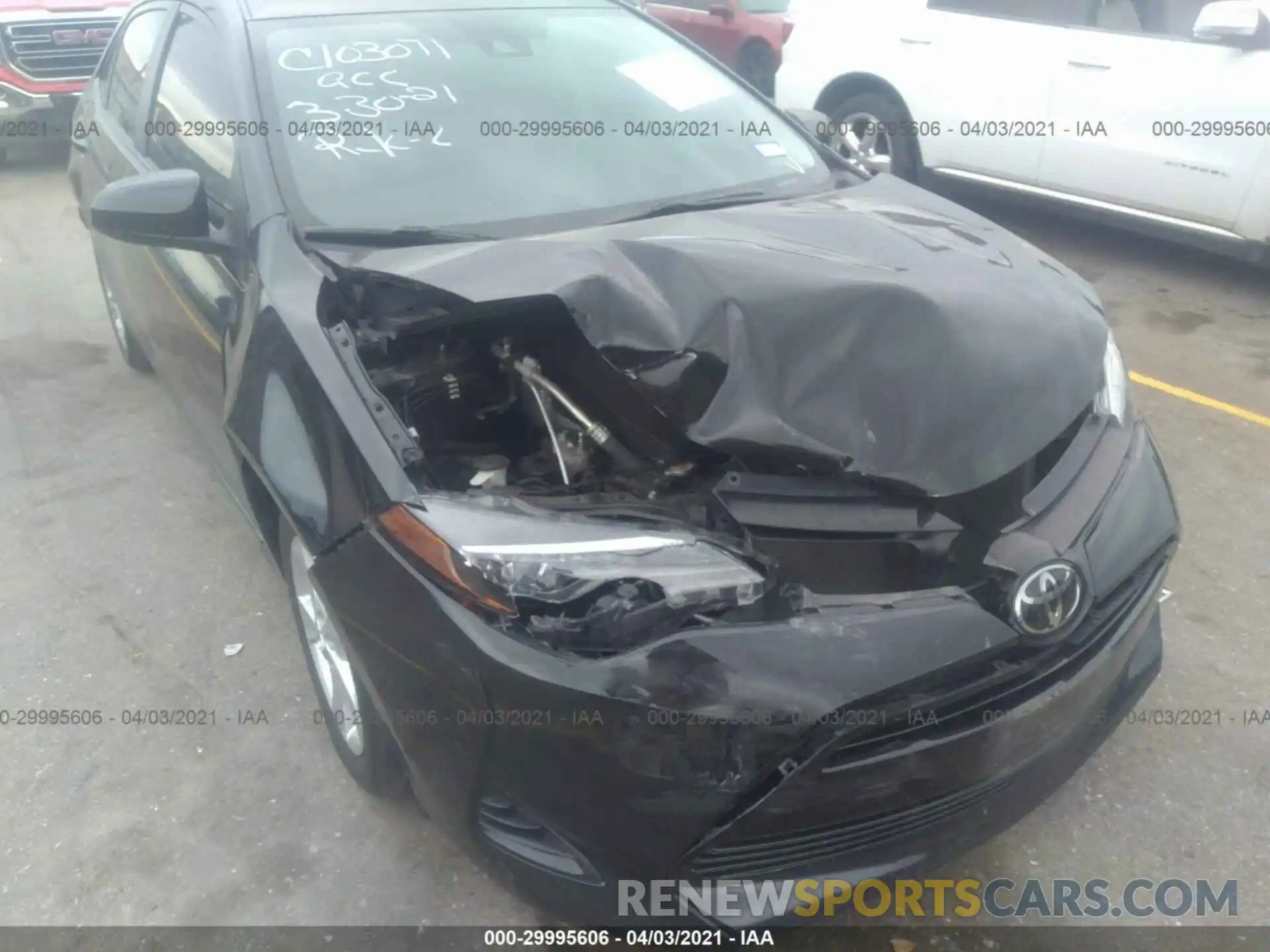 6 Photograph of a damaged car 5YFBURHE5KP946041 TOYOTA COROLLA 2019