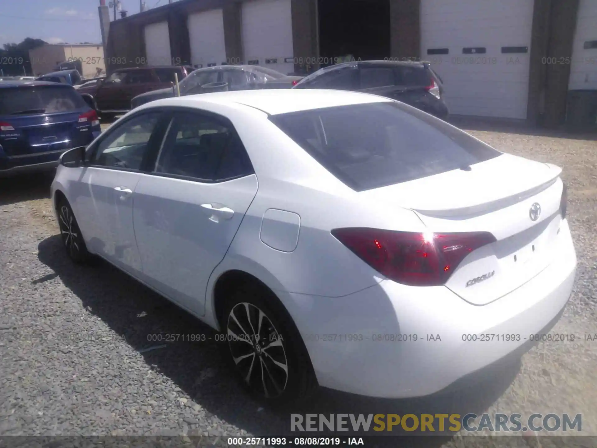 3 Photograph of a damaged car 5YFBURHE5KP946055 TOYOTA COROLLA 2019