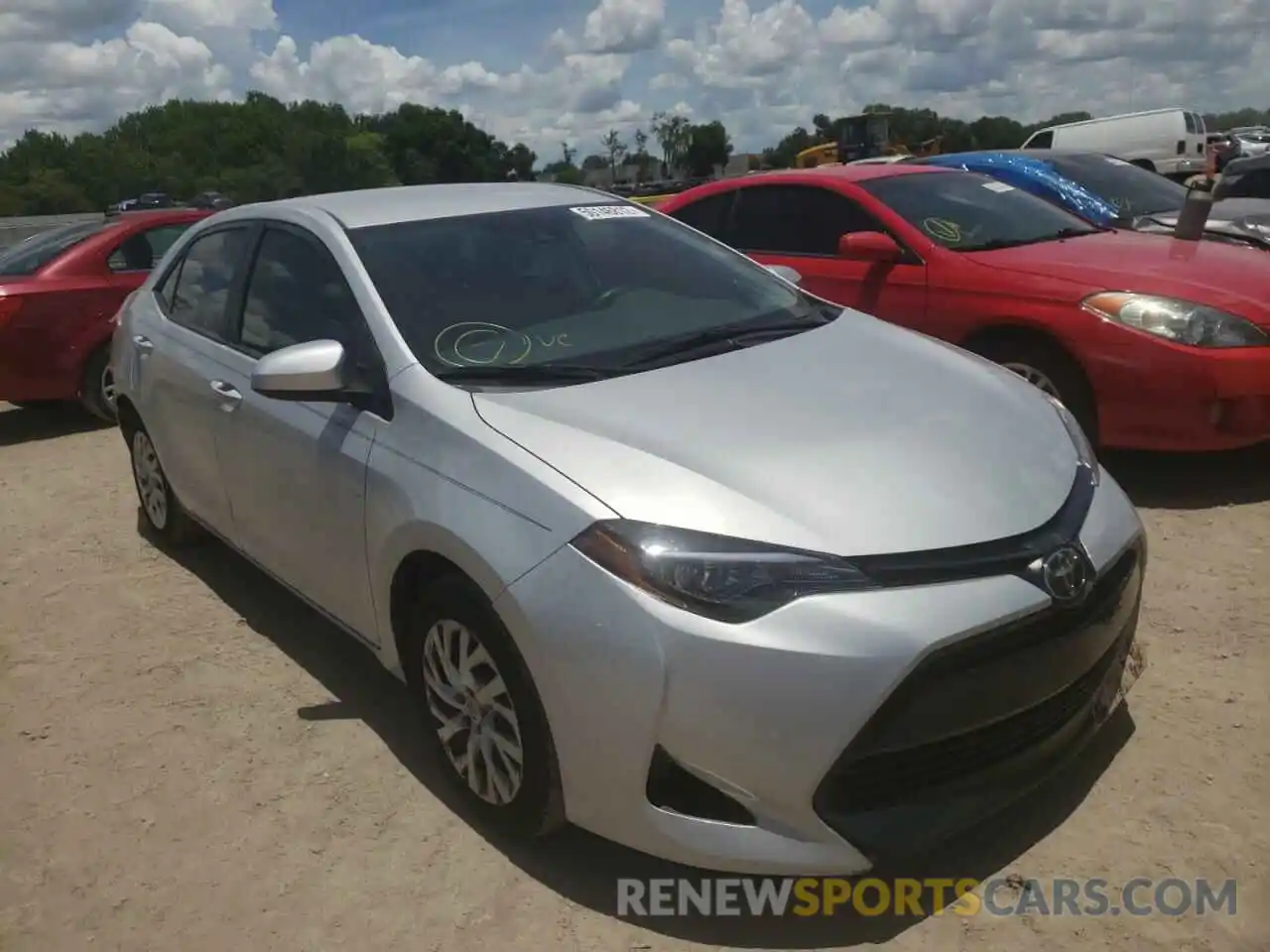 1 Photograph of a damaged car 5YFBURHE5KP946332 TOYOTA COROLLA 2019