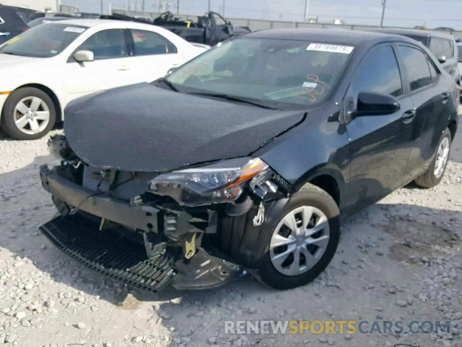 2 Photograph of a damaged car 5YFBURHE5KP946427 TOYOTA COROLLA 2019