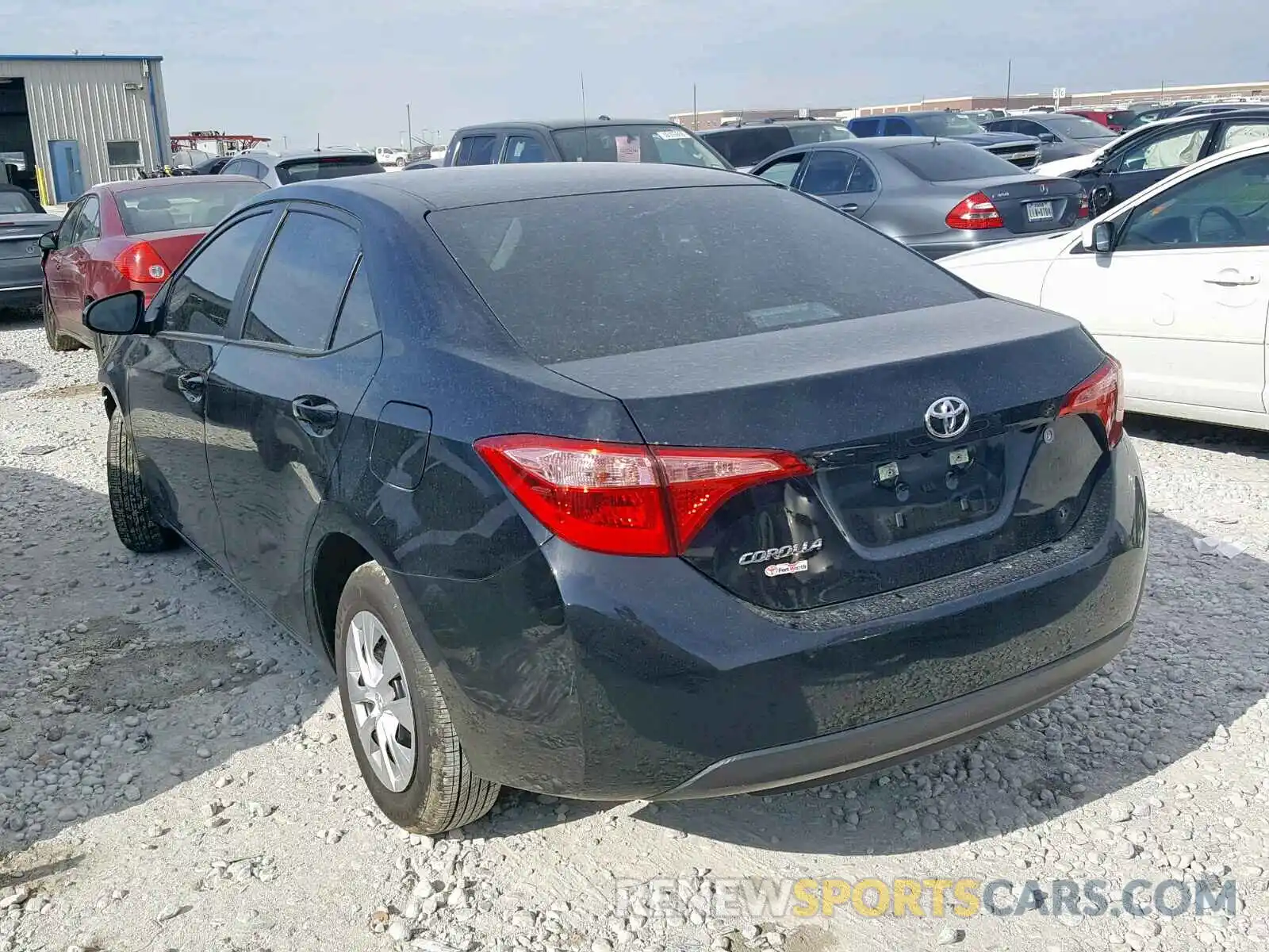 3 Photograph of a damaged car 5YFBURHE5KP946427 TOYOTA COROLLA 2019