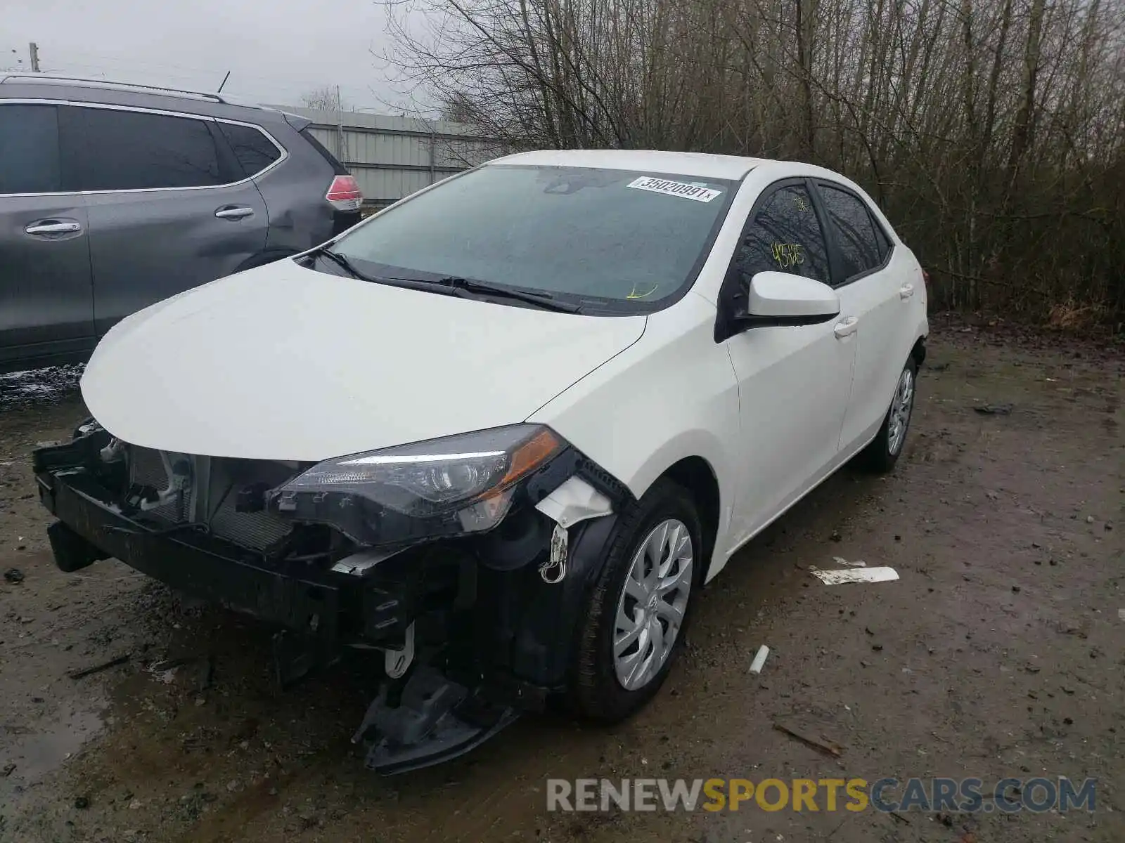 2 Photograph of a damaged car 5YFBURHE5KP946508 TOYOTA COROLLA 2019