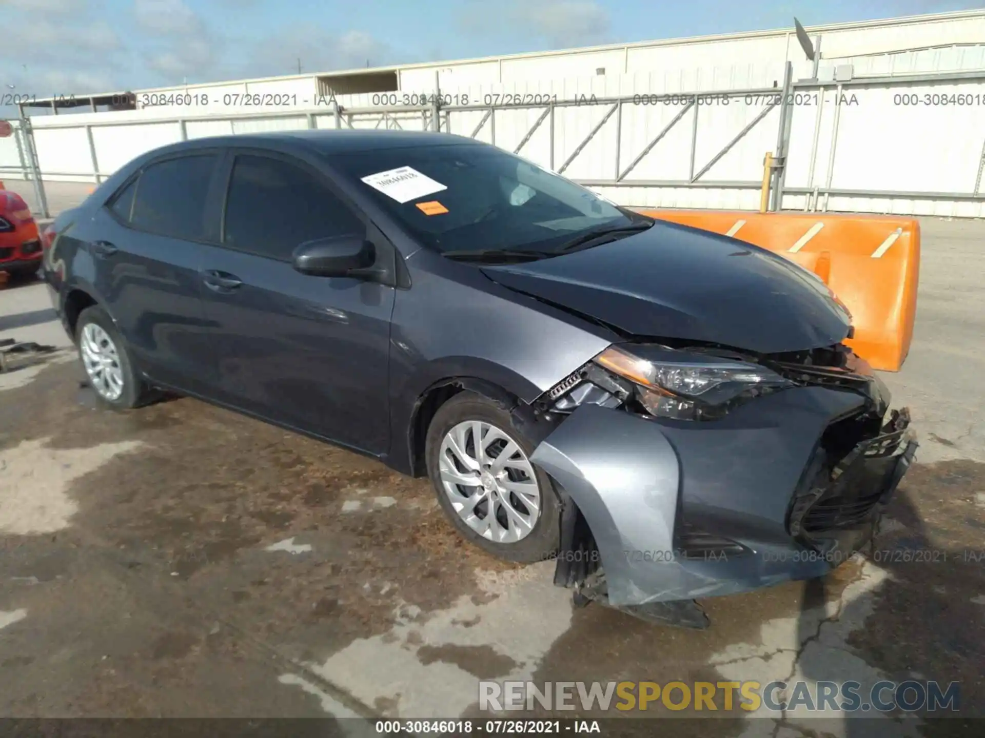 1 Photograph of a damaged car 5YFBURHE5KP946573 TOYOTA COROLLA 2019