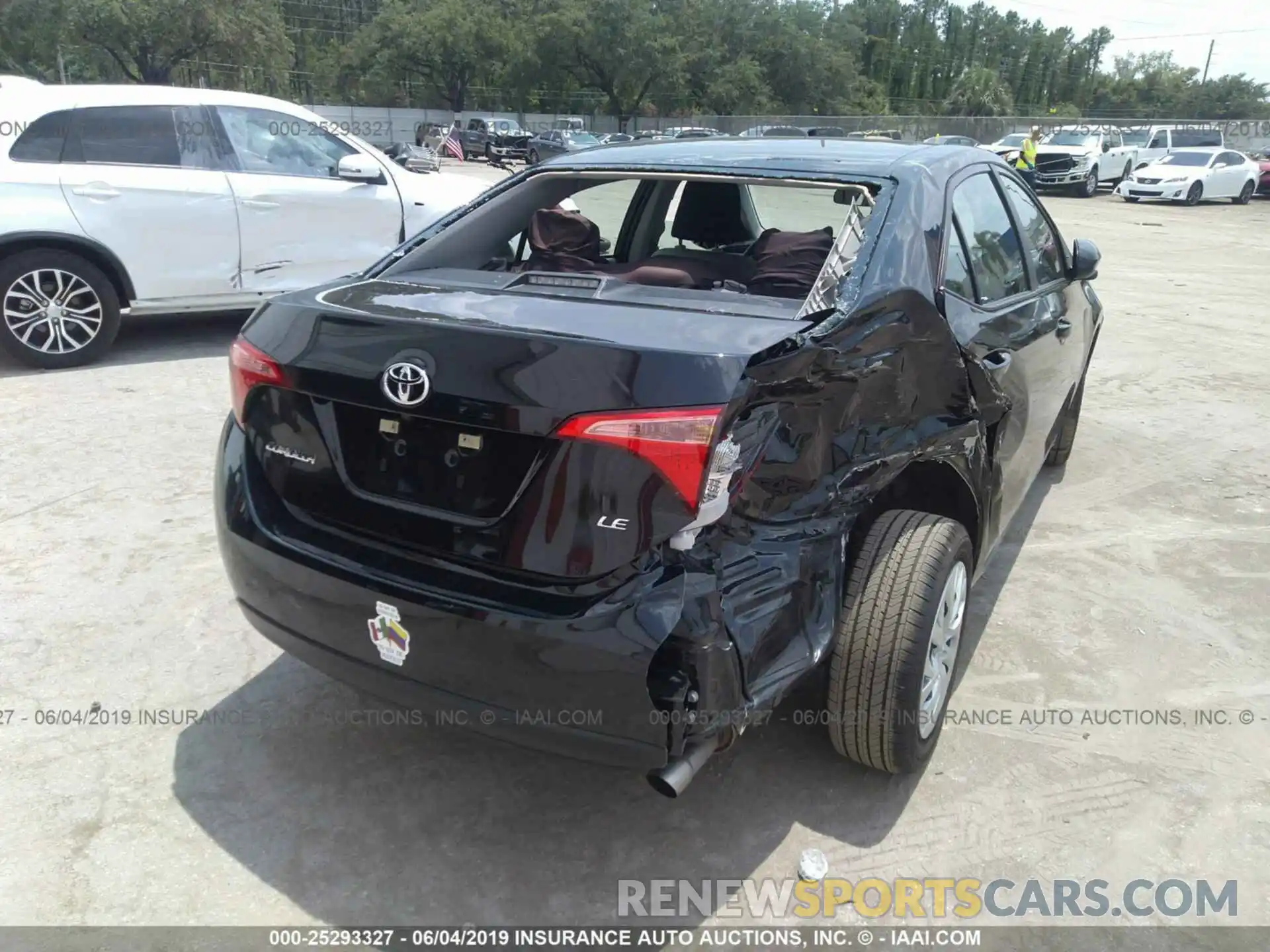 6 Photograph of a damaged car 5YFBURHE5KP946718 TOYOTA COROLLA 2019