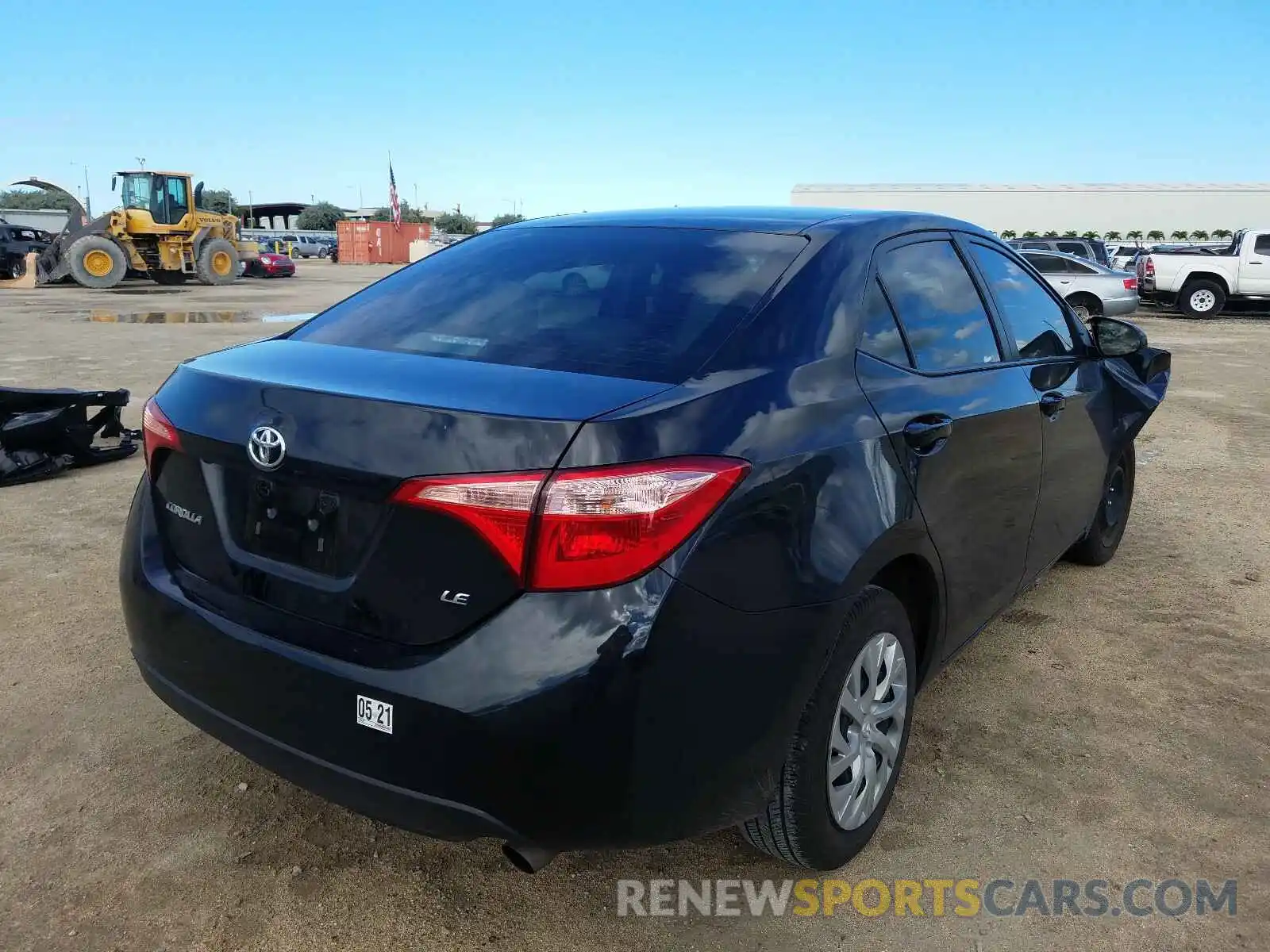 4 Photograph of a damaged car 5YFBURHE5KP946881 TOYOTA COROLLA 2019