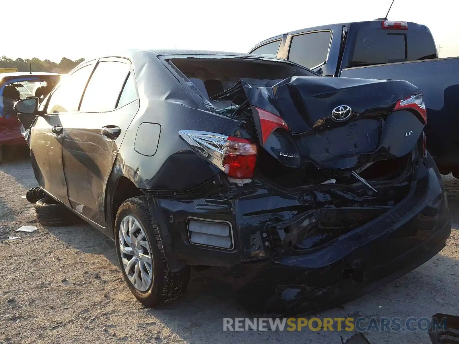 3 Photograph of a damaged car 5YFBURHE5KP947237 TOYOTA COROLLA 2019