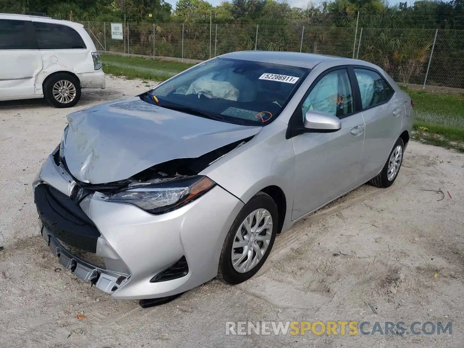 2 Photograph of a damaged car 5YFBURHE5KP947335 TOYOTA COROLLA 2019