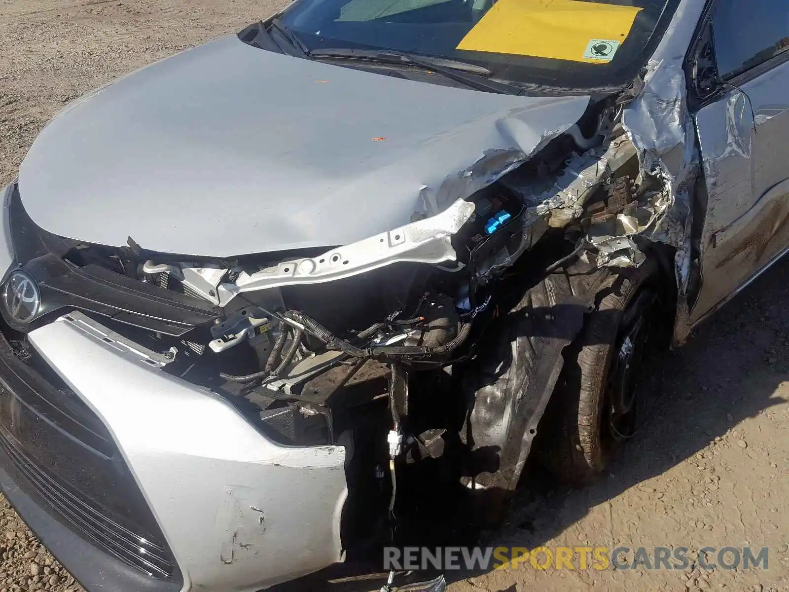 9 Photograph of a damaged car 5YFBURHE5KP947724 TOYOTA COROLLA 2019