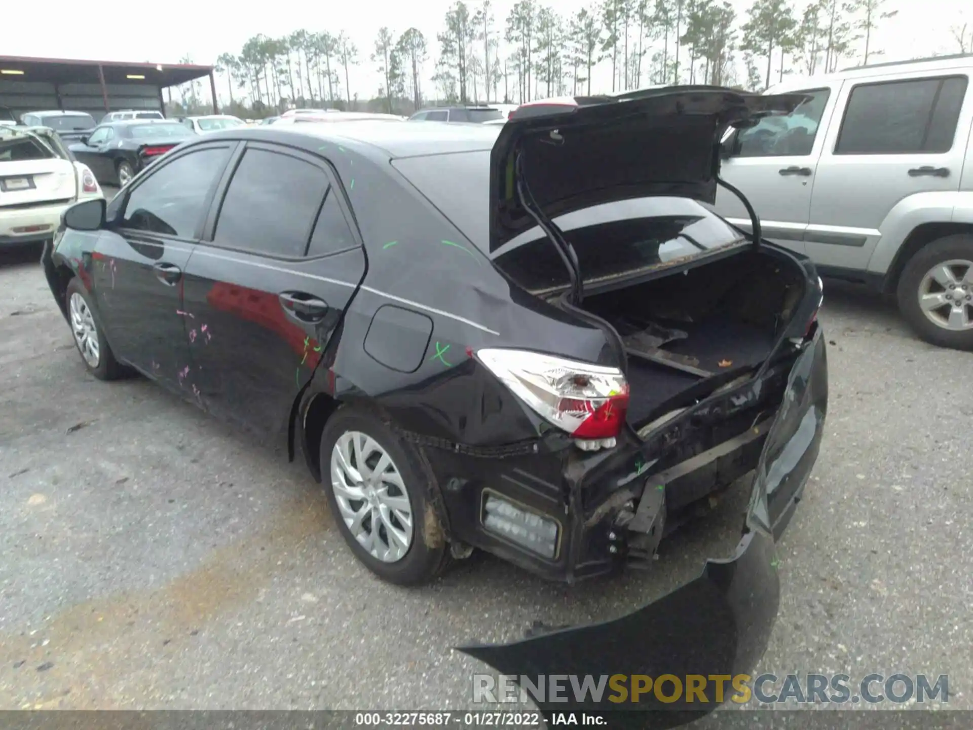 3 Photograph of a damaged car 5YFBURHE5KP947898 TOYOTA COROLLA 2019