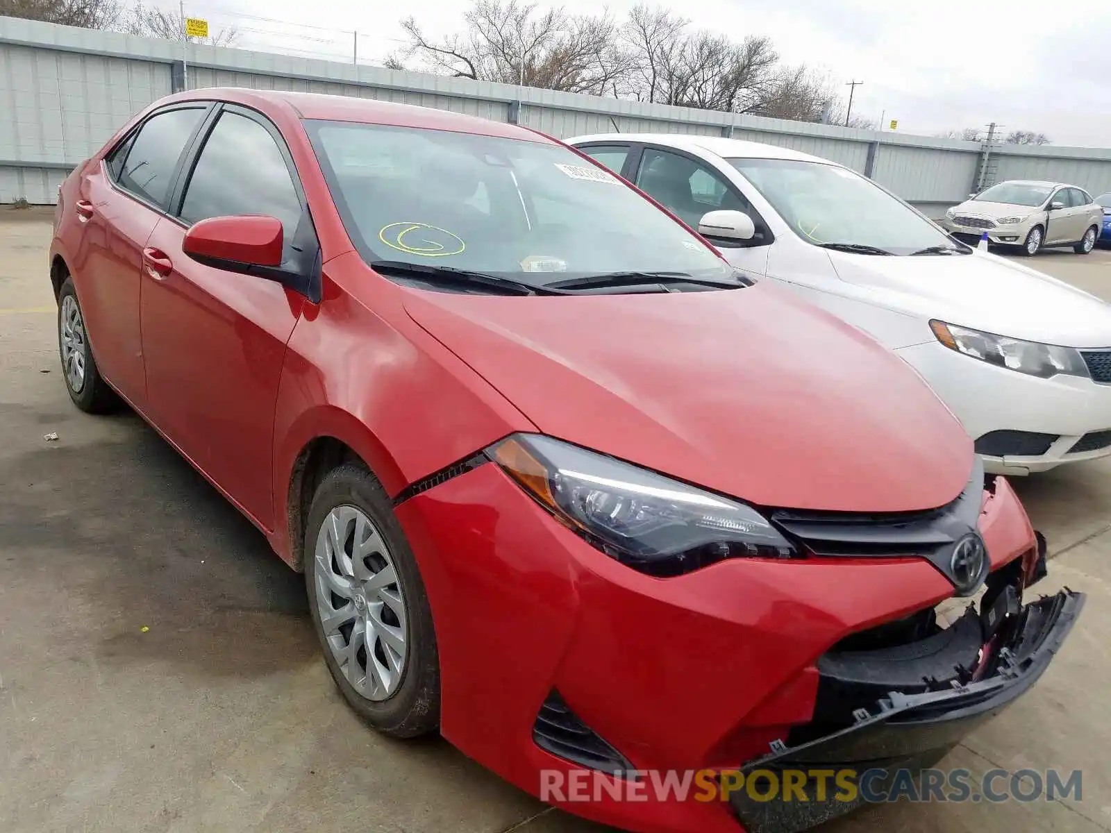 1 Photograph of a damaged car 5YFBURHE5KP949862 TOYOTA COROLLA 2019