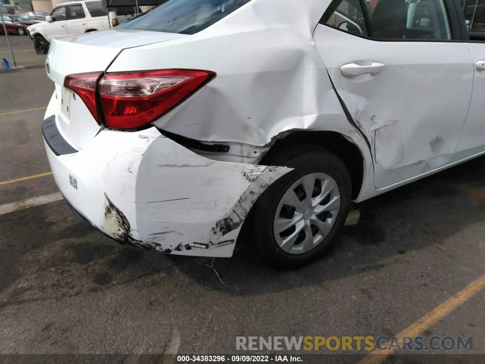 6 Photograph of a damaged car 5YFBURHE6KP856638 TOYOTA COROLLA 2019