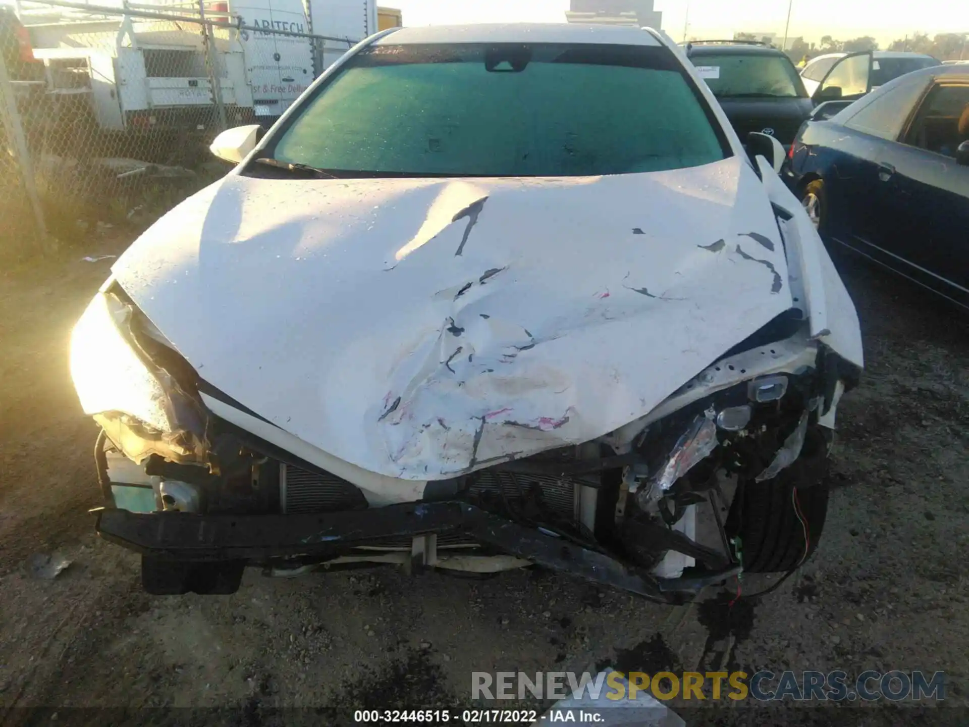 6 Photograph of a damaged car 5YFBURHE6KP856901 TOYOTA COROLLA 2019