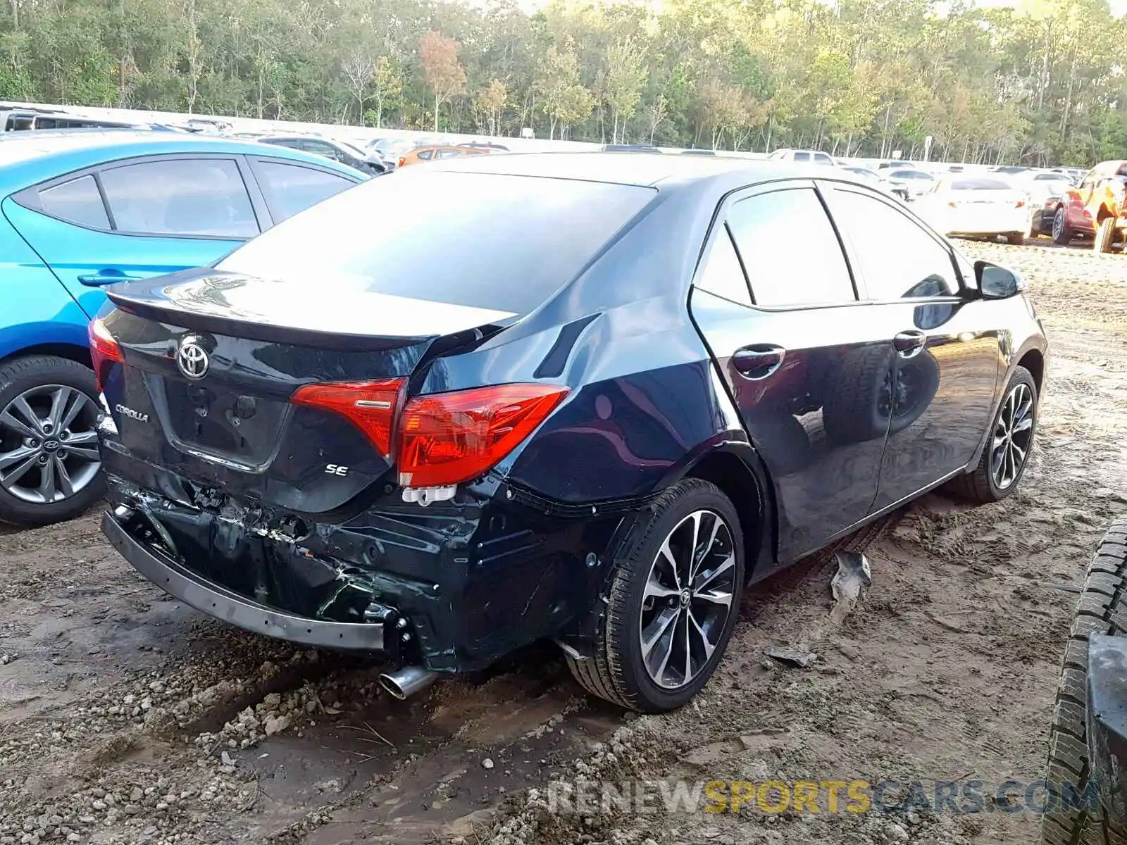 4 Фотография поврежденного автомобиля 5YFBURHE6KP857532 TOYOTA COROLLA 2019