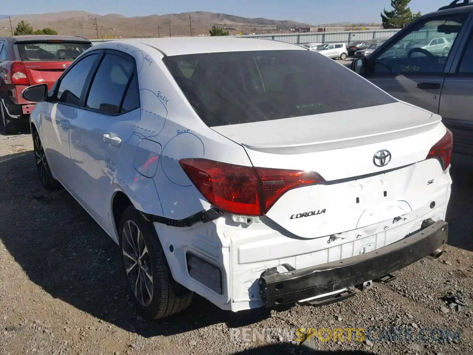 3 Photograph of a damaged car 5YFBURHE6KP858079 TOYOTA COROLLA 2019