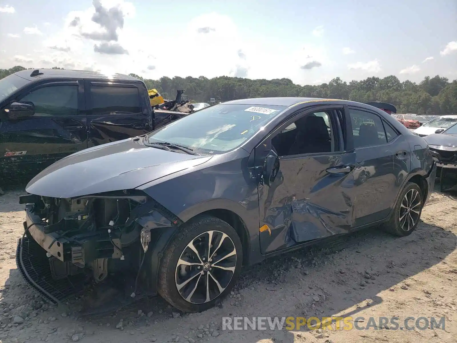 2 Photograph of a damaged car 5YFBURHE6KP858678 TOYOTA COROLLA 2019