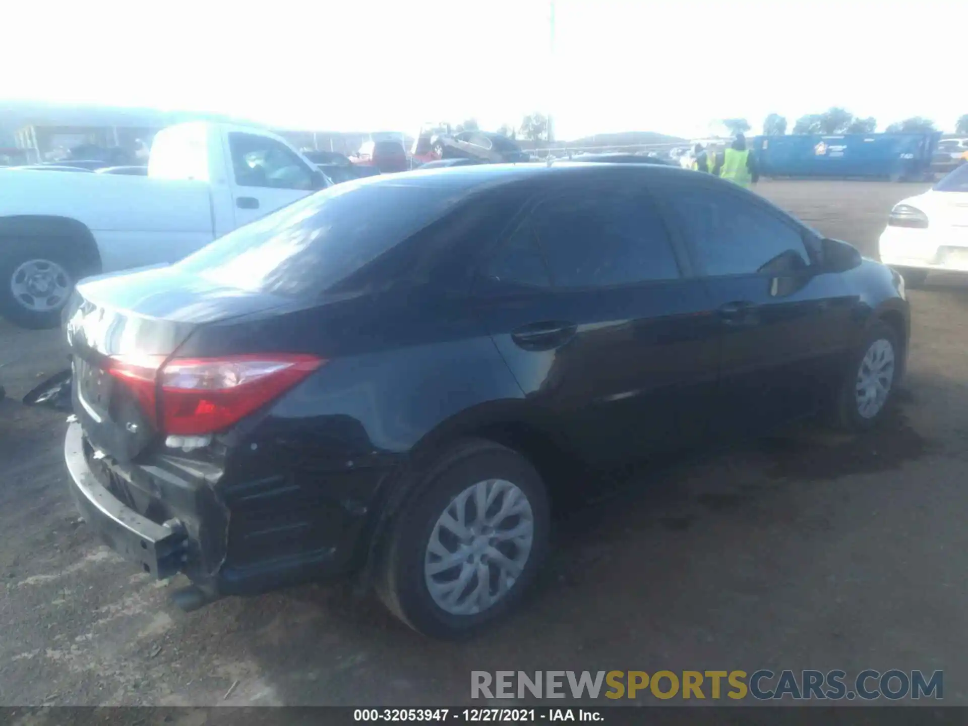 4 Photograph of a damaged car 5YFBURHE6KP858728 TOYOTA COROLLA 2019