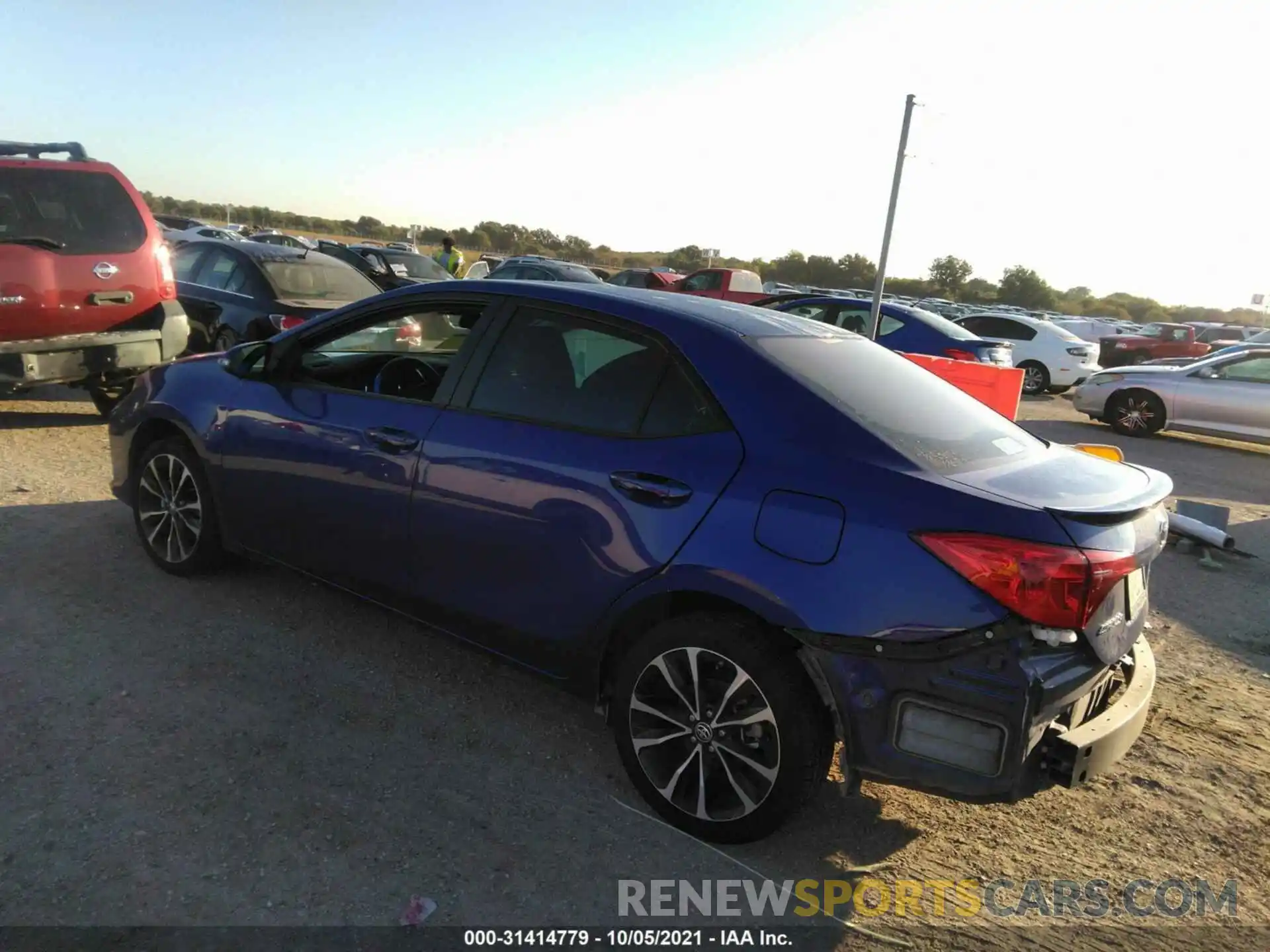 3 Photograph of a damaged car 5YFBURHE6KP858874 TOYOTA COROLLA 2019