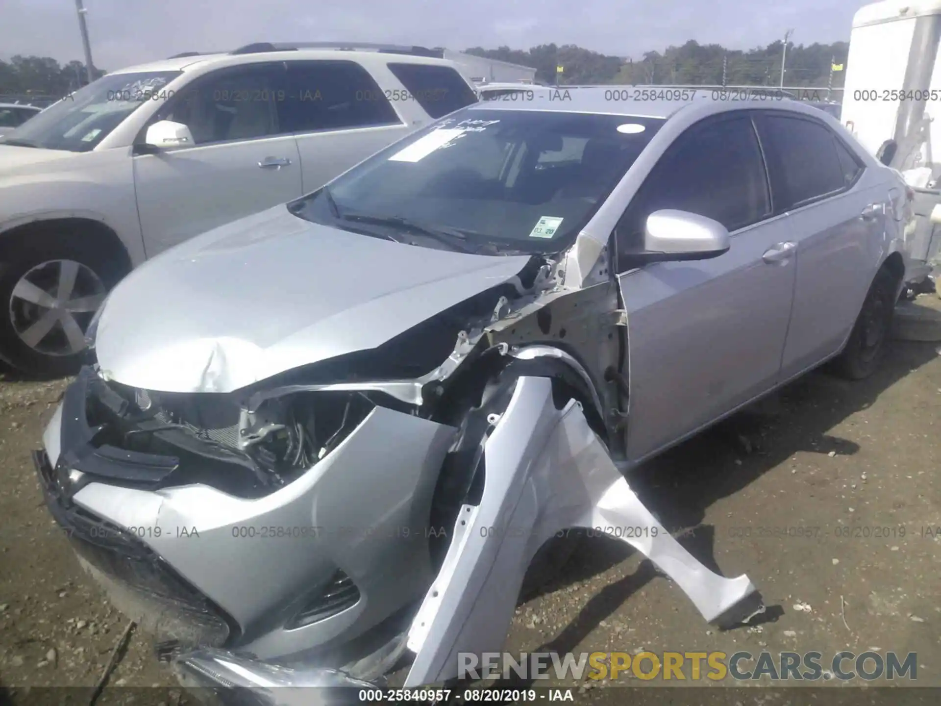 2 Photograph of a damaged car 5YFBURHE6KP859541 TOYOTA COROLLA 2019