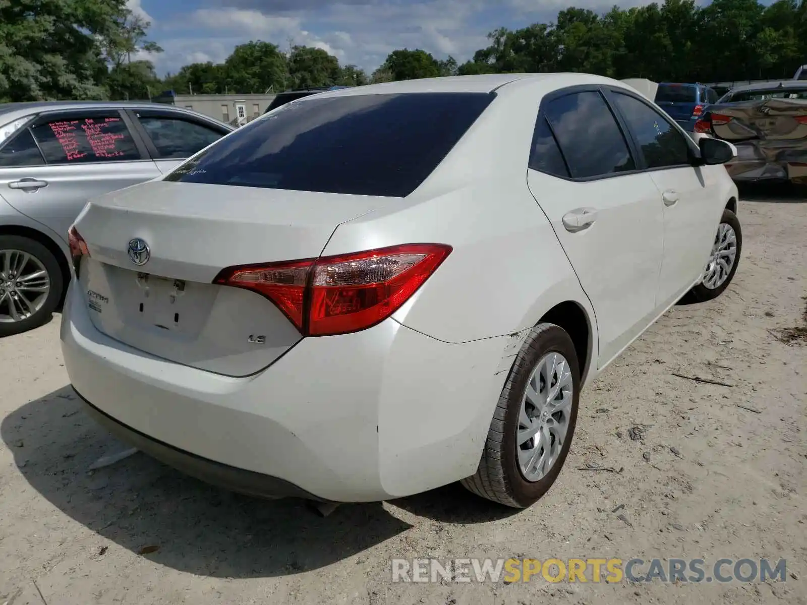 4 Photograph of a damaged car 5YFBURHE6KP860463 TOYOTA COROLLA 2019