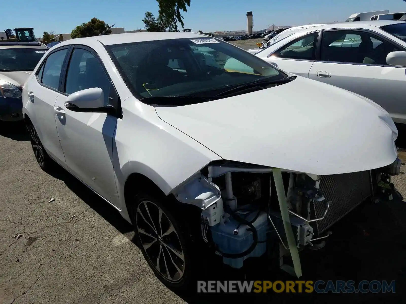 1 Photograph of a damaged car 5YFBURHE6KP860477 TOYOTA COROLLA 2019