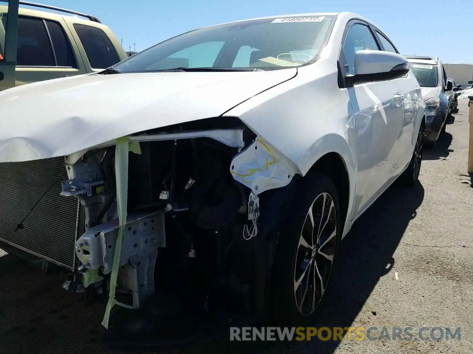 2 Photograph of a damaged car 5YFBURHE6KP860477 TOYOTA COROLLA 2019