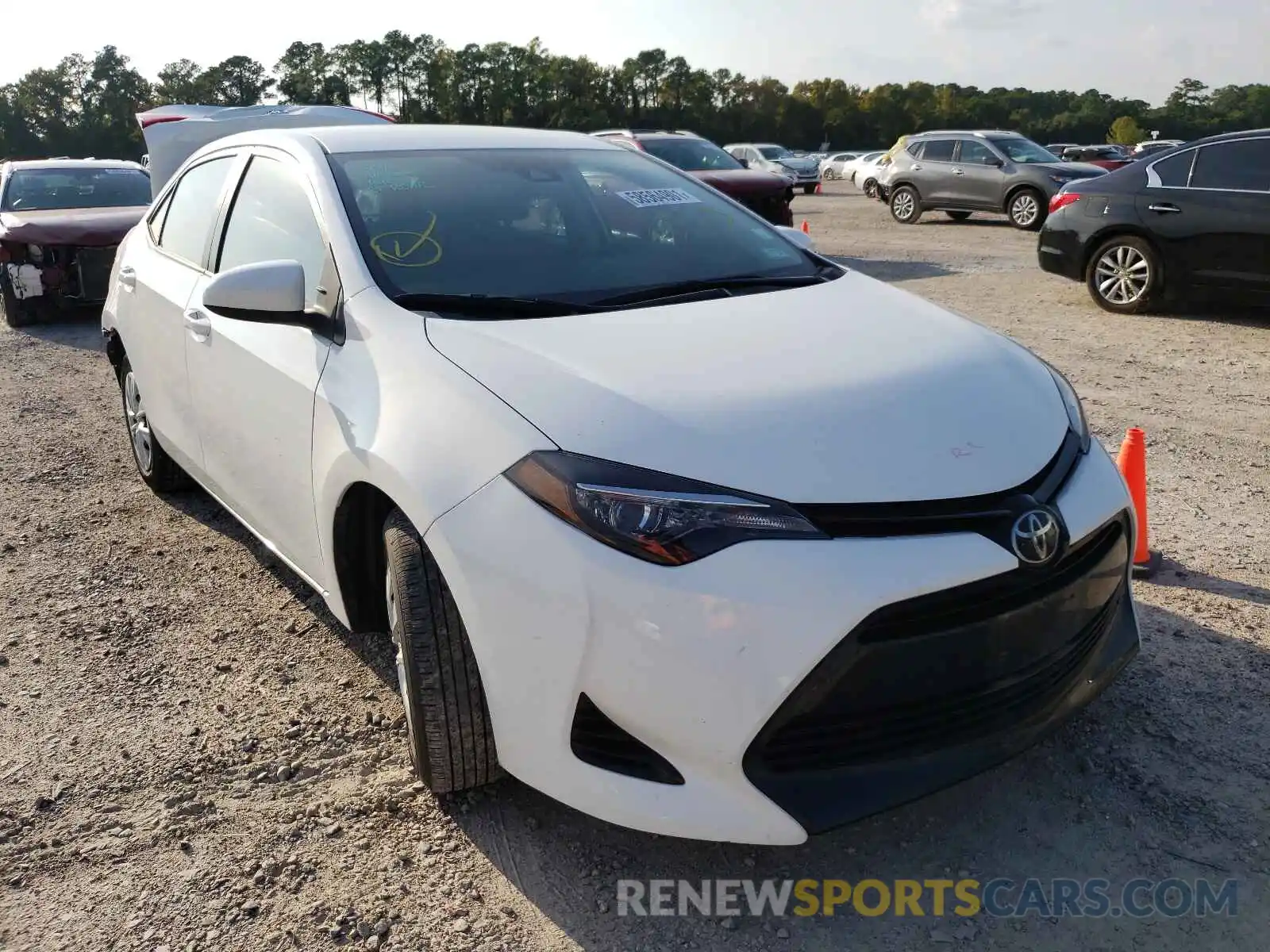 1 Photograph of a damaged car 5YFBURHE6KP861144 TOYOTA COROLLA 2019